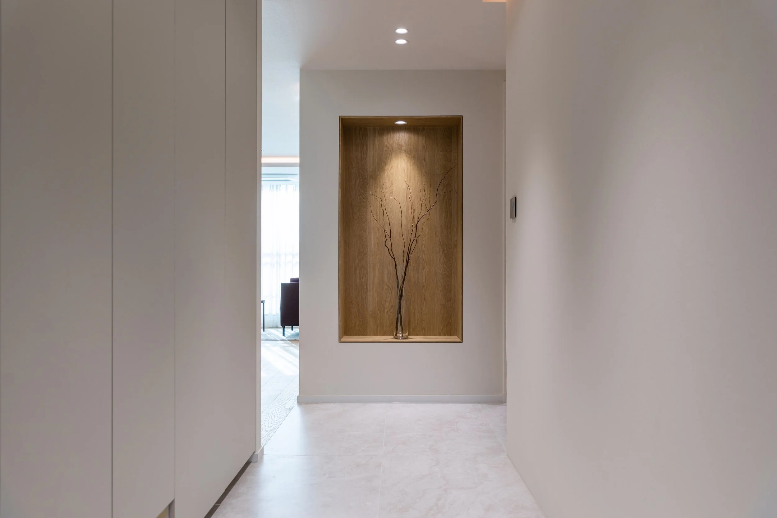 2021 4분기_잠실리센츠240_준공사진_현관 01.jpg