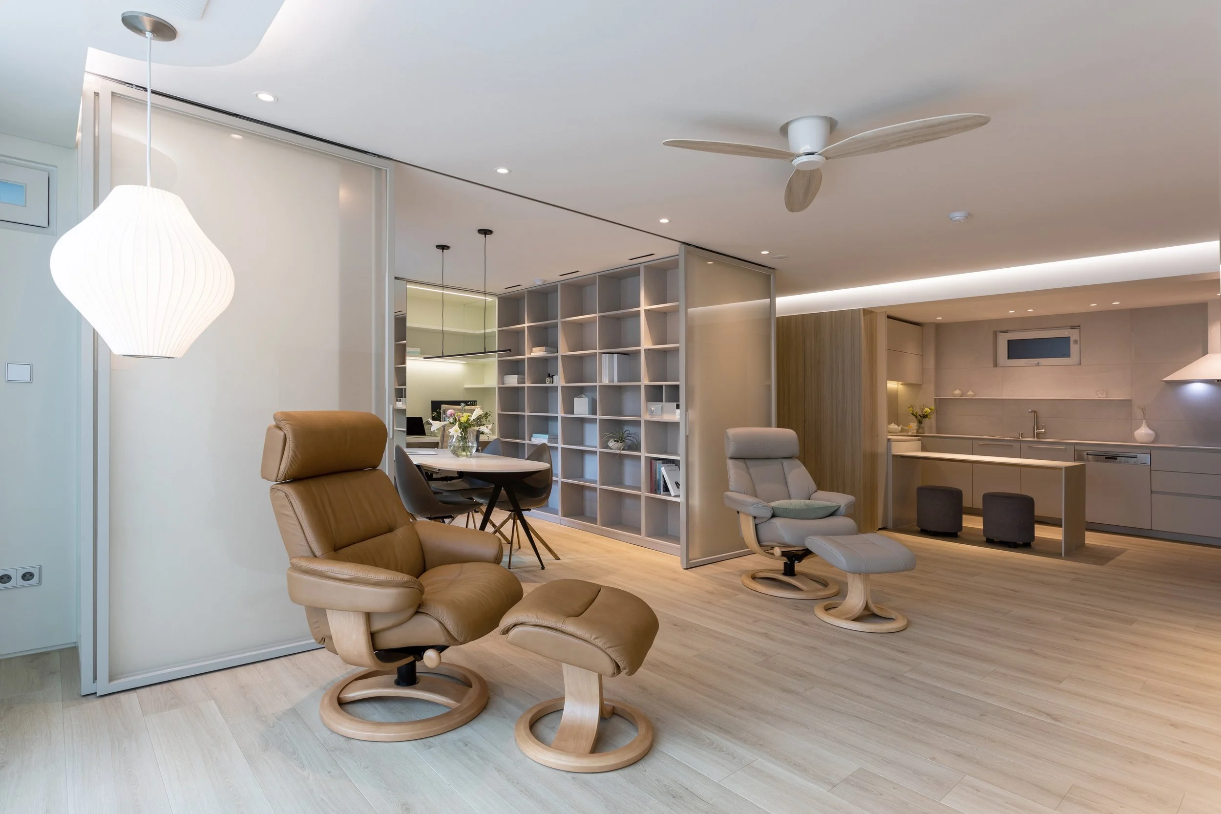 2021 3분기_내수파크팰리스103_준공사진_거실 06.jpg