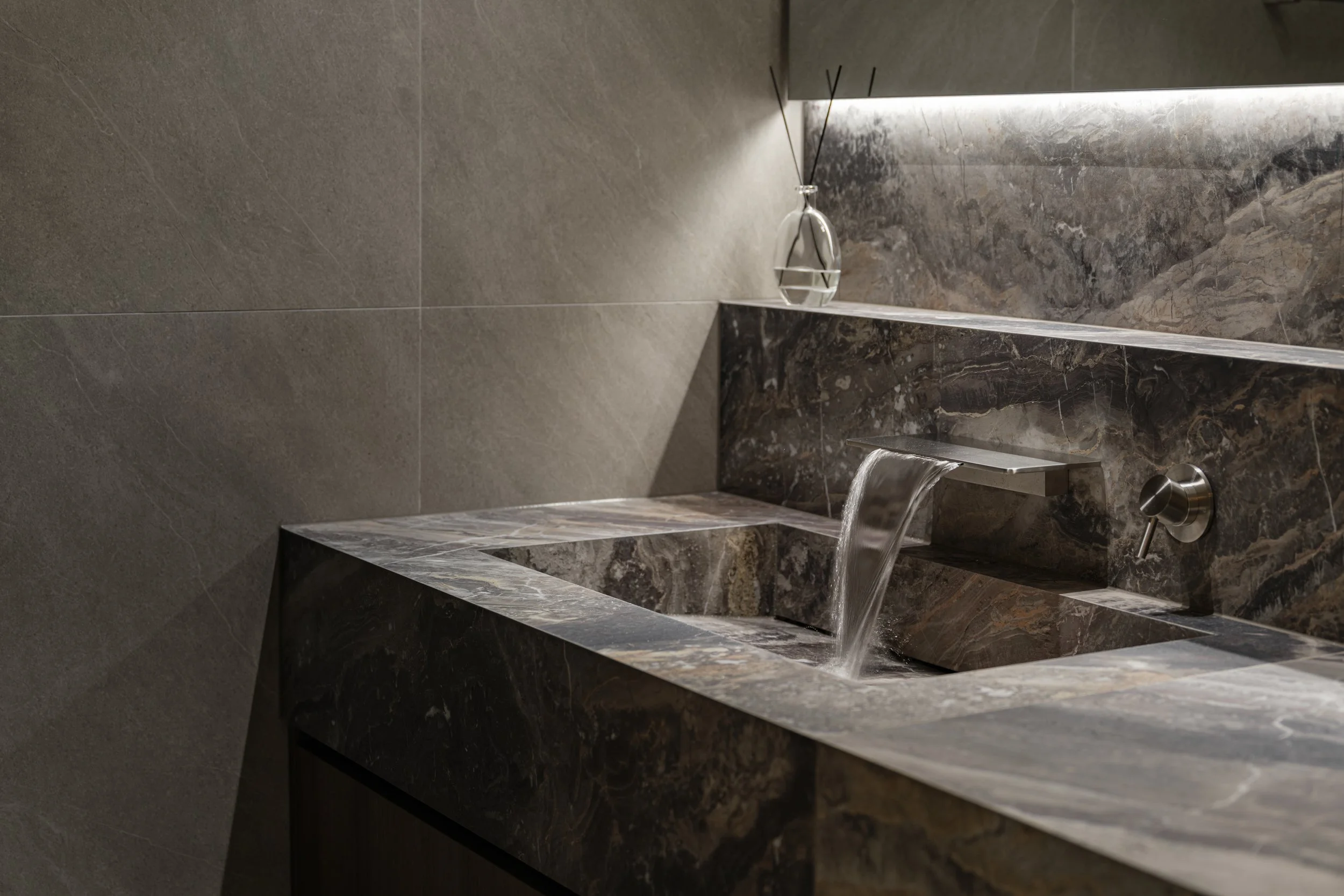 2025 2분기_판교봇들마을302_준공사진_안방화장실 05.jpg