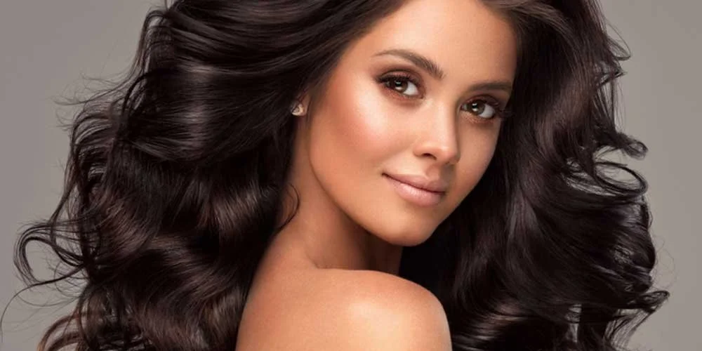 Should You Wait Until After a Haircut to Get Extensions, or Go Before 