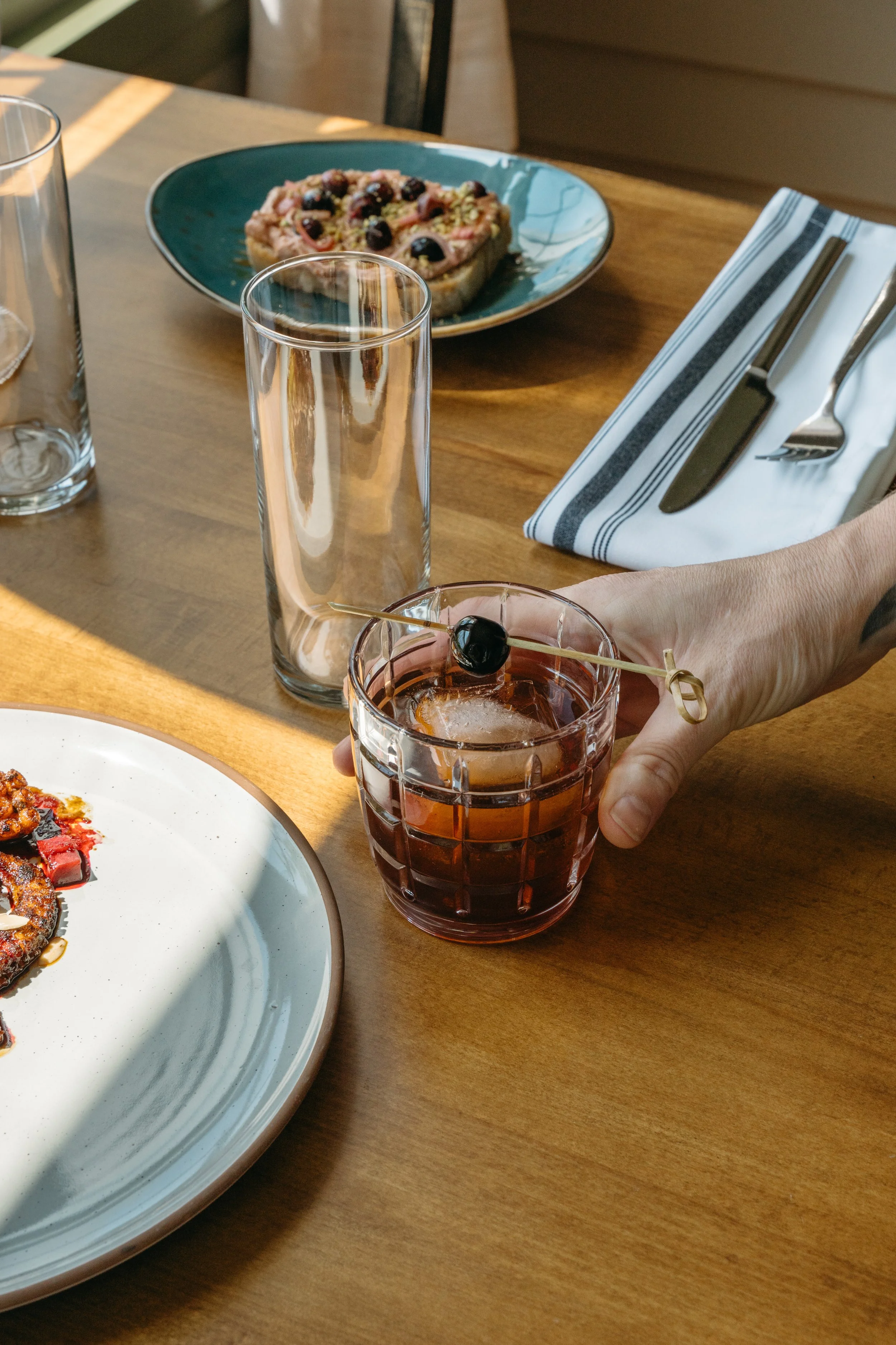 Aster & Rose _ Hannah Hoggatt-52.jpg