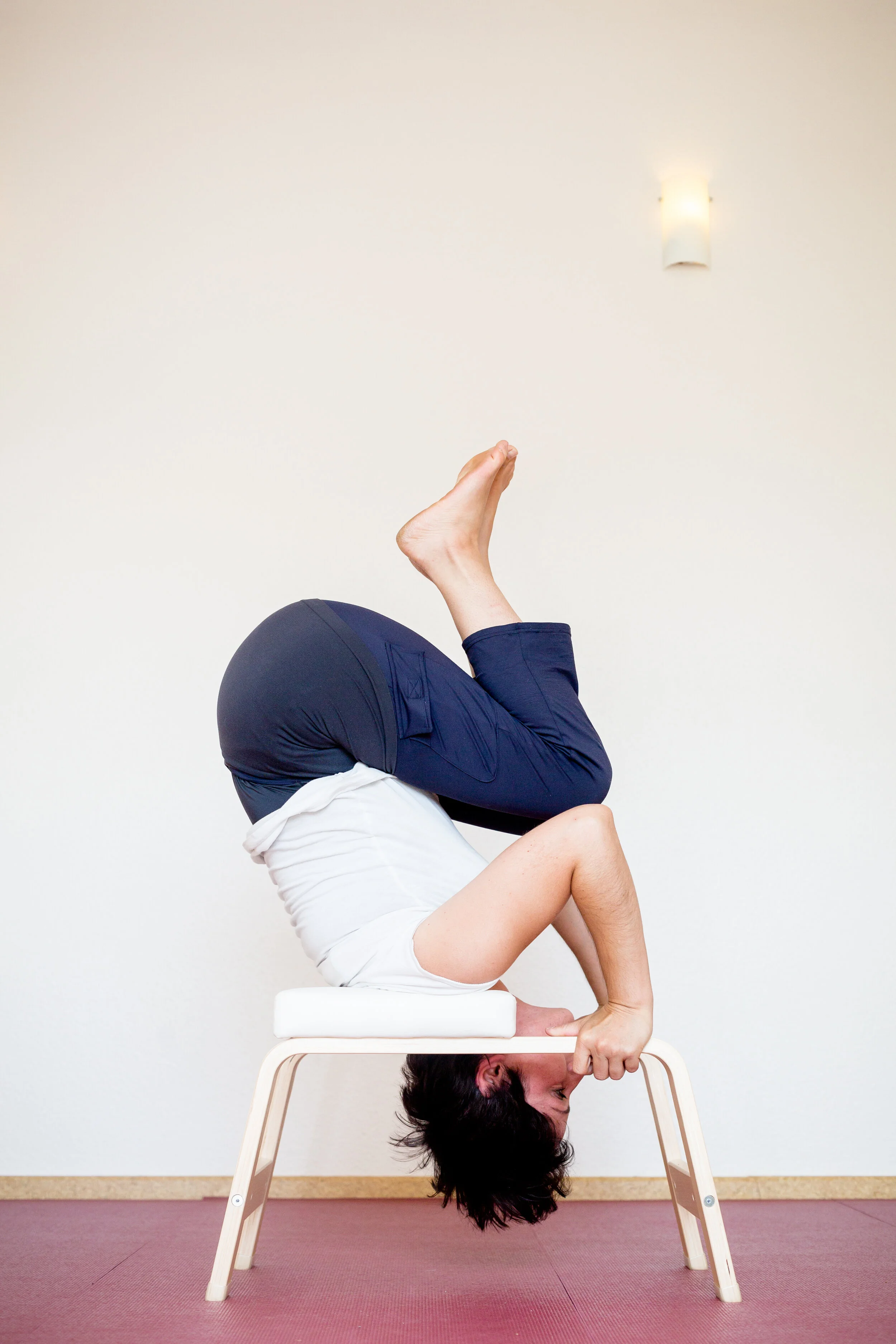  Yoga mit Nazanin Vaghefinia 