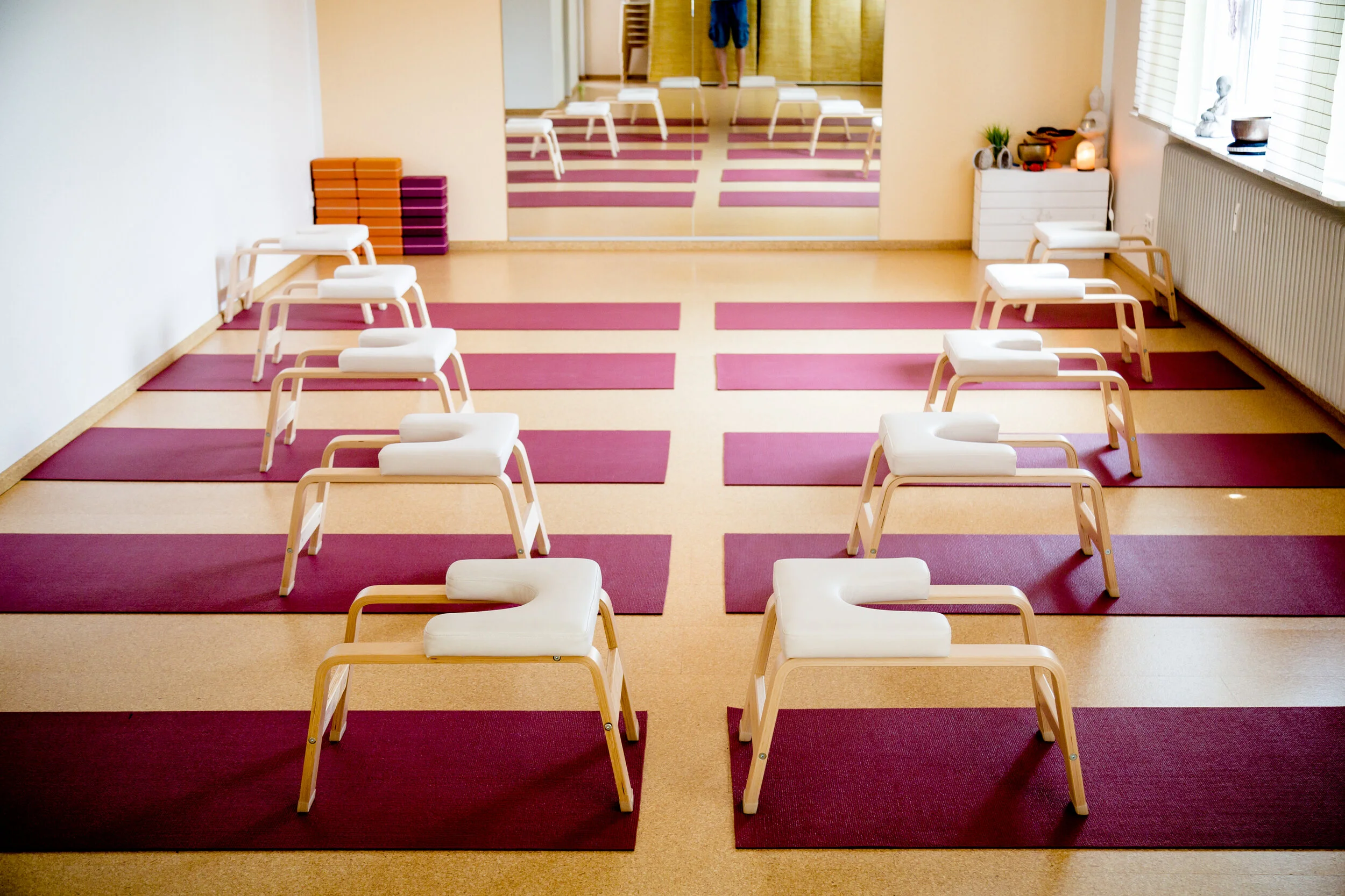  Yoga mit Nazanin Vaghefinia 