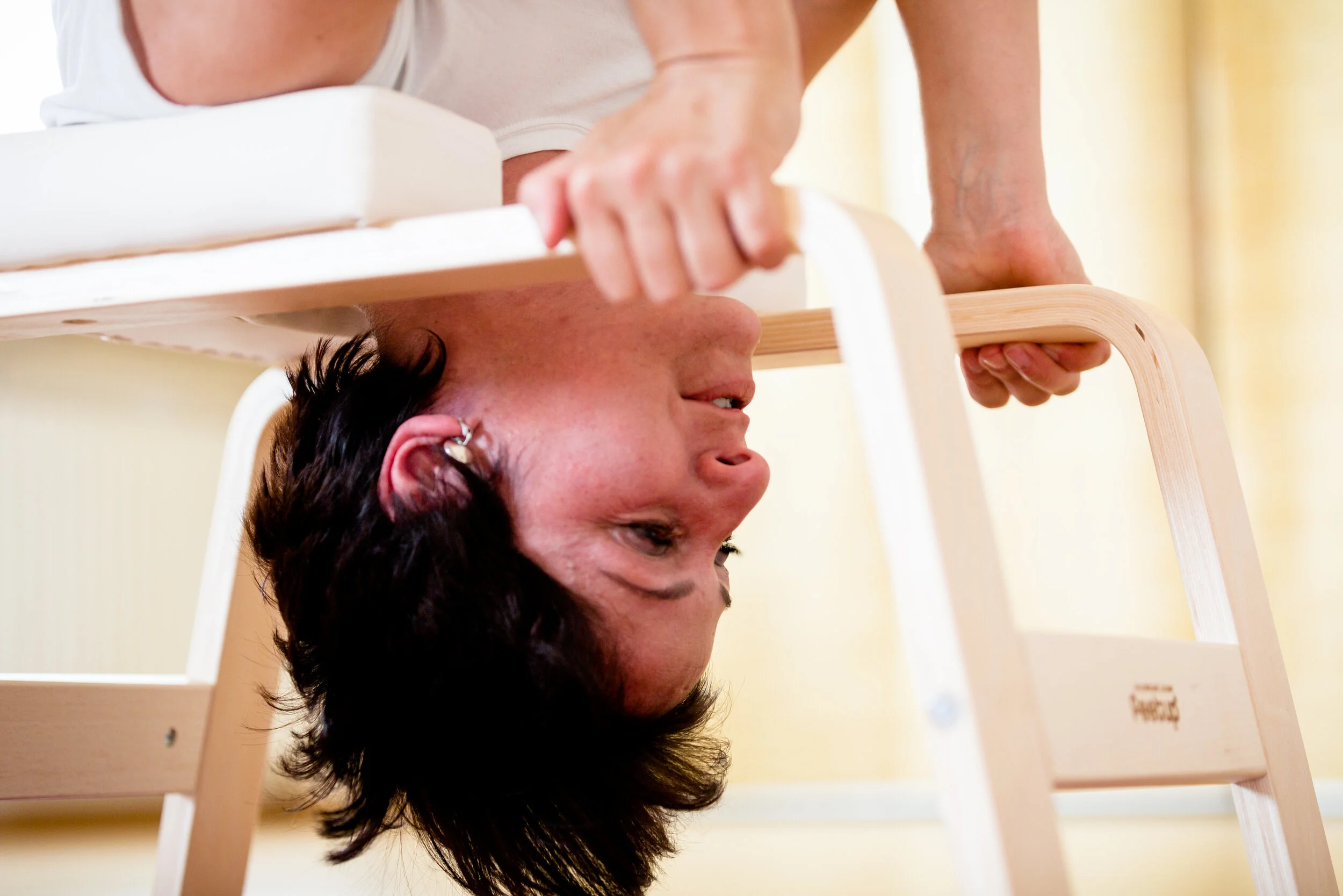  Yoga mit Nazanin Vaghefinia 