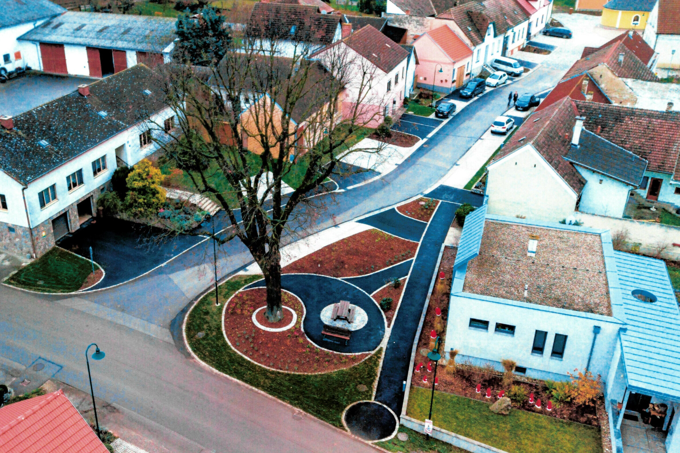 Barrierefreie Straßengestaltung Hatzenbach