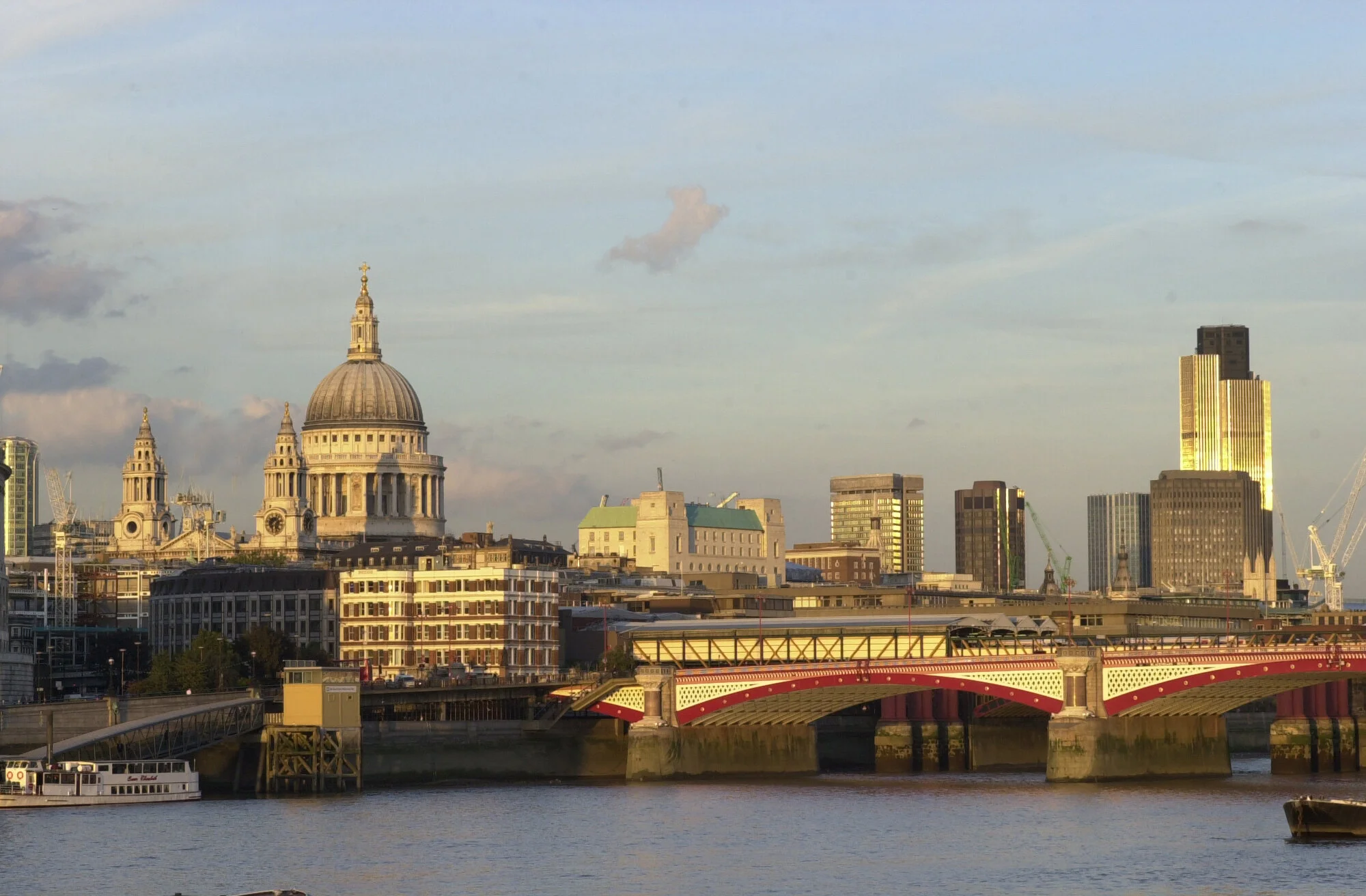 LondonViewL.jpg