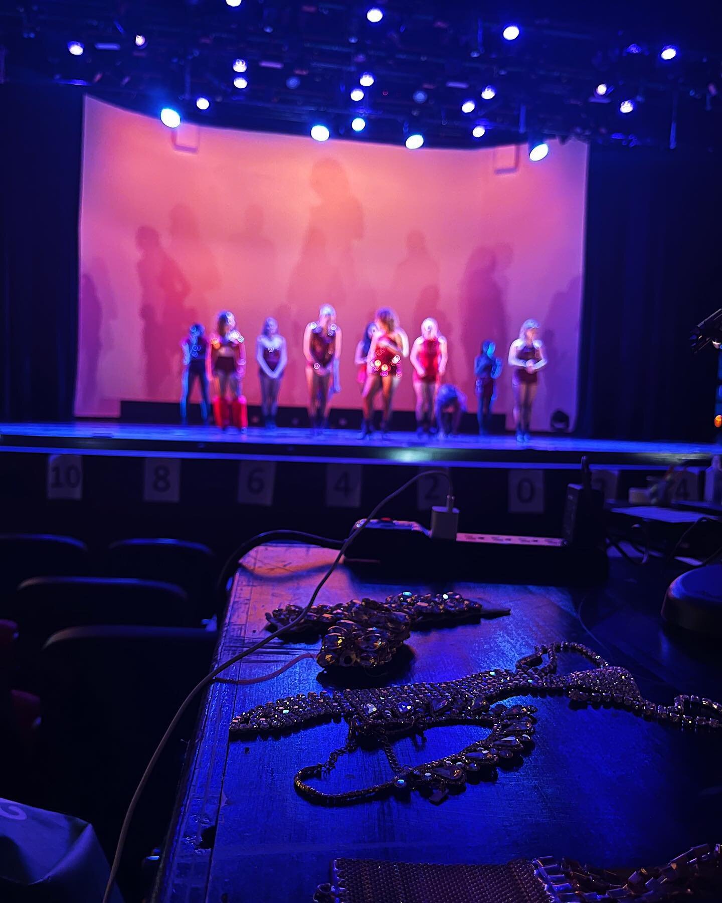 &bull;Day II of techs. 
.
A pleasantly blingy tech table.
.
12ish hours of rhinestone goodness today.
.
Having a lot of fun with costuming @rhondakmiller &lsquo;s latest work on the talented dancers @pacecommercialdance !
.
#rhondamiller #commerciald