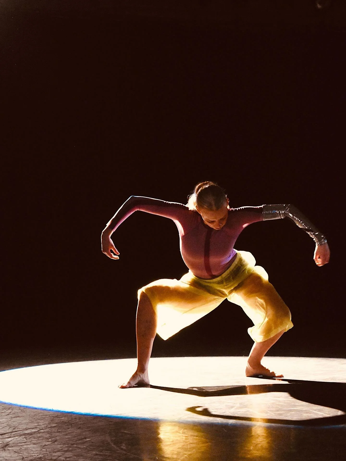 &bull;Happy opening to @mmcdancedept &lsquo;s Fall Guest Choreography Concert!  Catch the performances this weekend, ft. the choreographic works of @thekendrajross (pictured), @ambersloan.nyc , @donxmen , &amp; @oriflo !&bull;
.
Big thanks to my cost