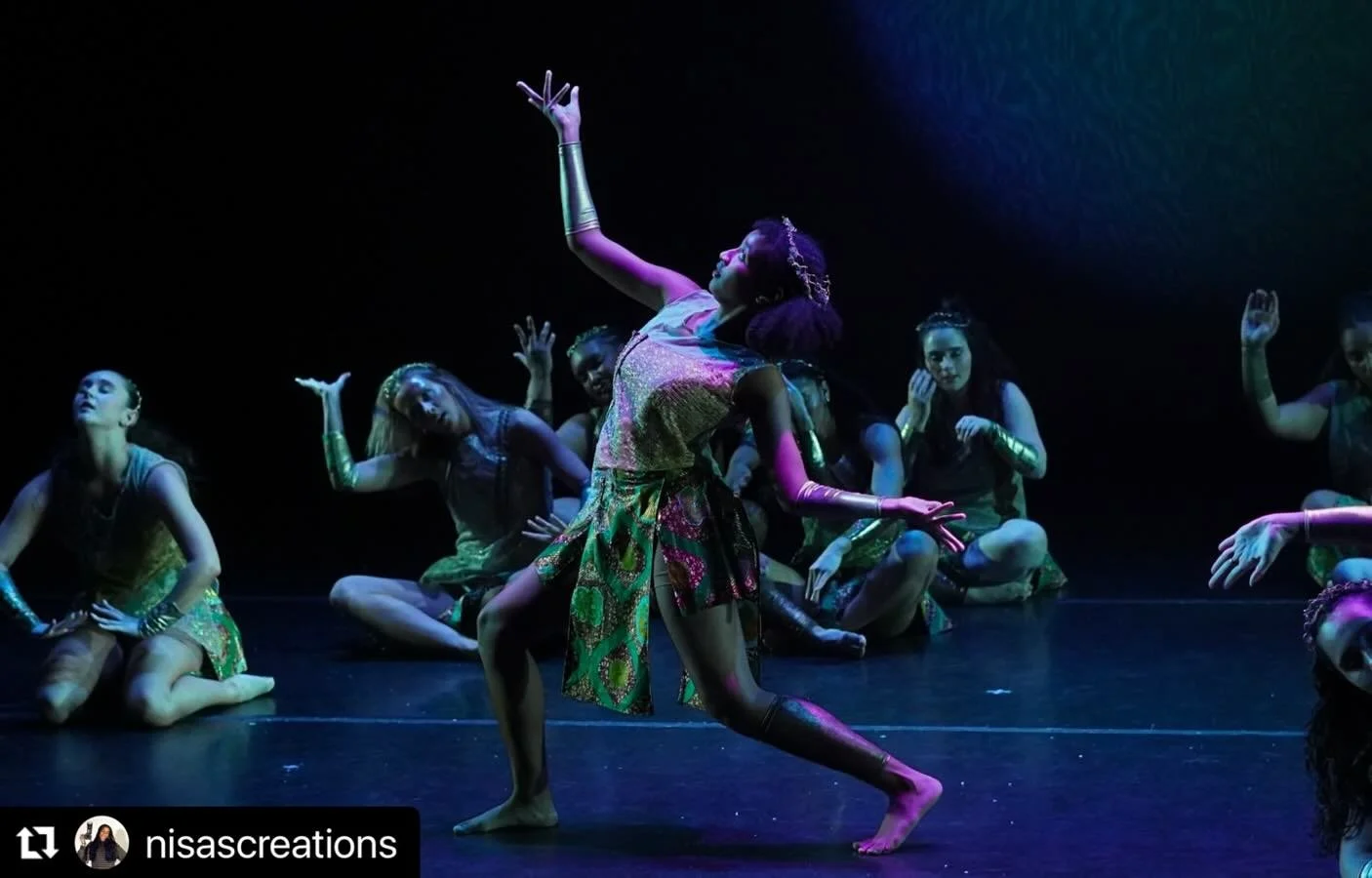 &bull; @mmcdancedept &lsquo;s first of the Therese Lang concerts has their last couple shows today! 
.
I never know what projects are coming my way at the start of the semester when 11-12 choreographers are hired to make pieces that I&rsquo;m set to 