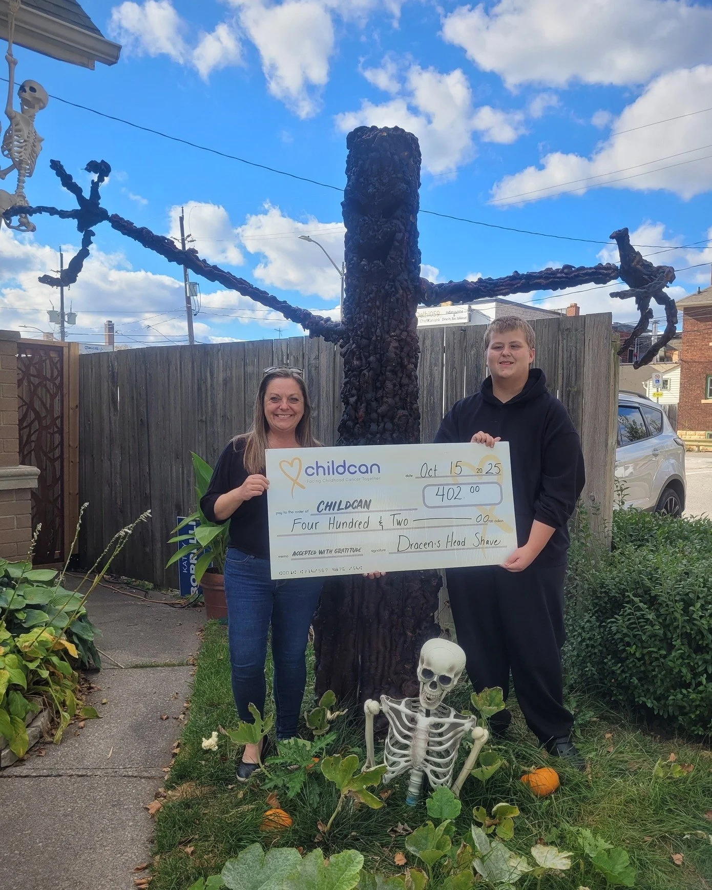THANK YOU Dracen! ✨

Dracen shaved his head this summer to raise funds for other families facing childhood cancer! Learn more about Dracen's journey and why he's our #MondayMotivation. 🌟

https://childcan.com/our-families-stories/dracen 
#FacingChil