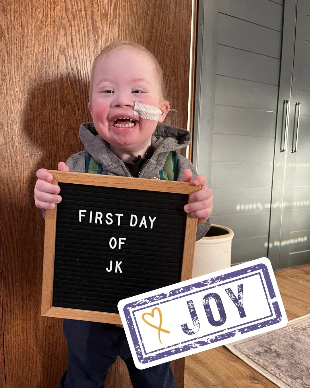 Happy Monday! We know it's a happy Monday for Lucas as last week he started JK! 

Thank you to Lucas' Mom for sharing these JOY-filled pics with us and allowing us to spread the joy!

#MondayMotivation #ChildcanJoy #JoyStampOfApproval #FacingChildhoo