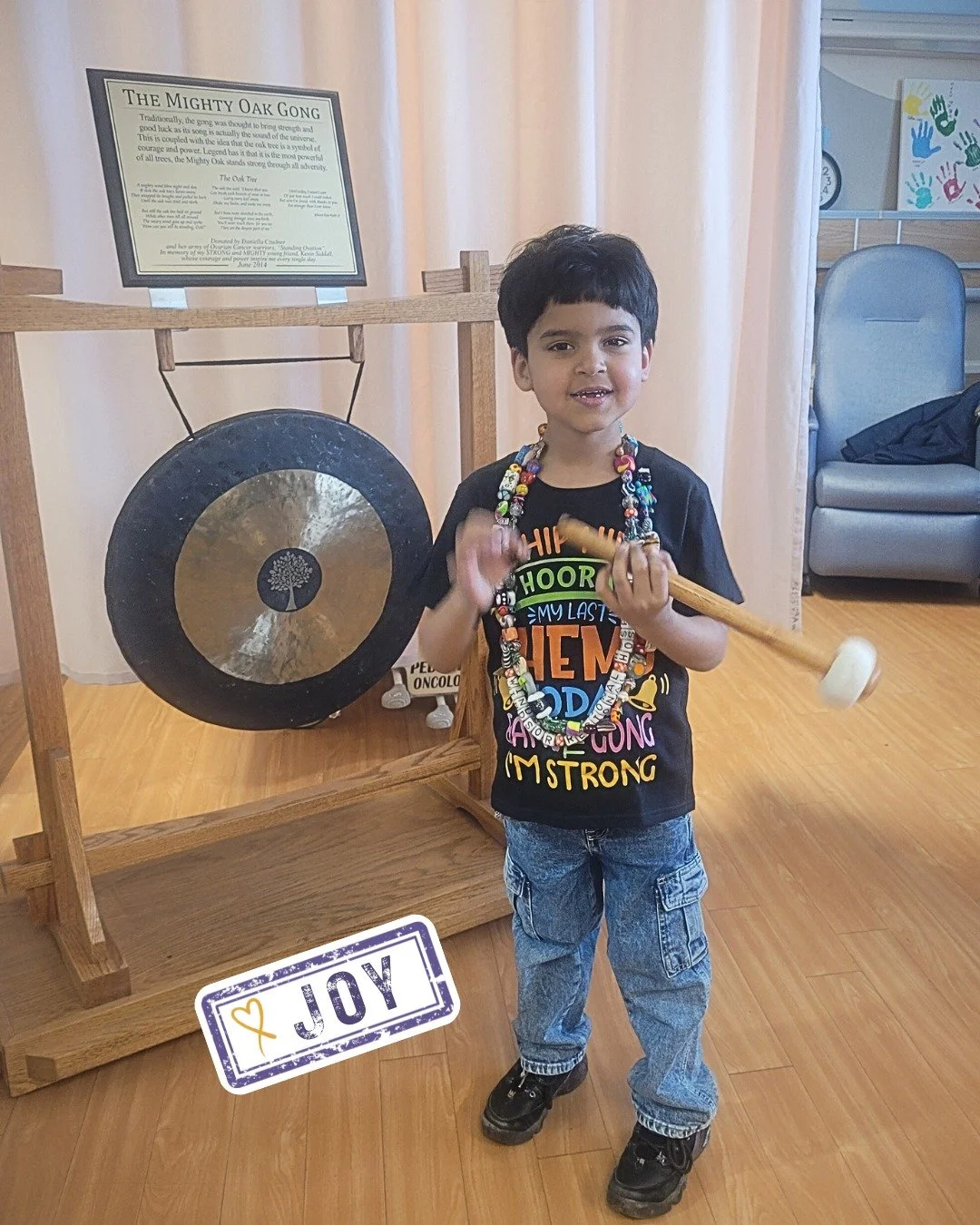 Zorawar rang the gong in Windsor! So happy for you Zorawar!! 
#ChildcanJoy #StampOfJoy #JoyStampOfApproval #FacingChildhoodCancerTogether💛🎗💛