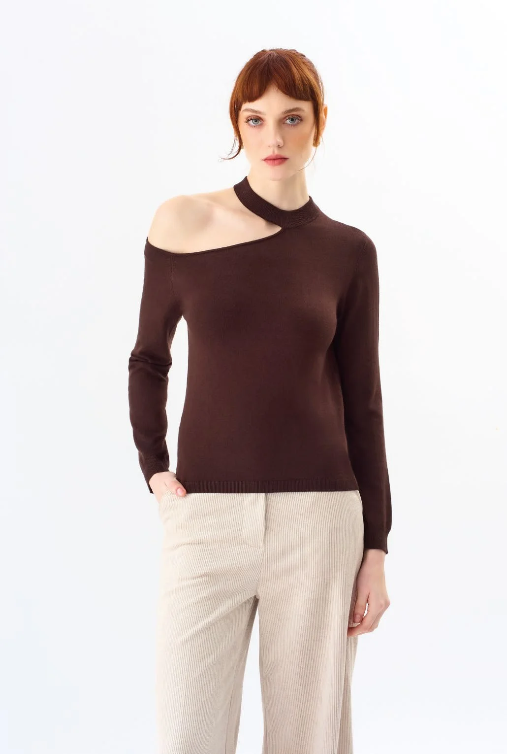 Book ANIS WHITE_AI_25-26_Pagina_013_Immagine_0002.jpg