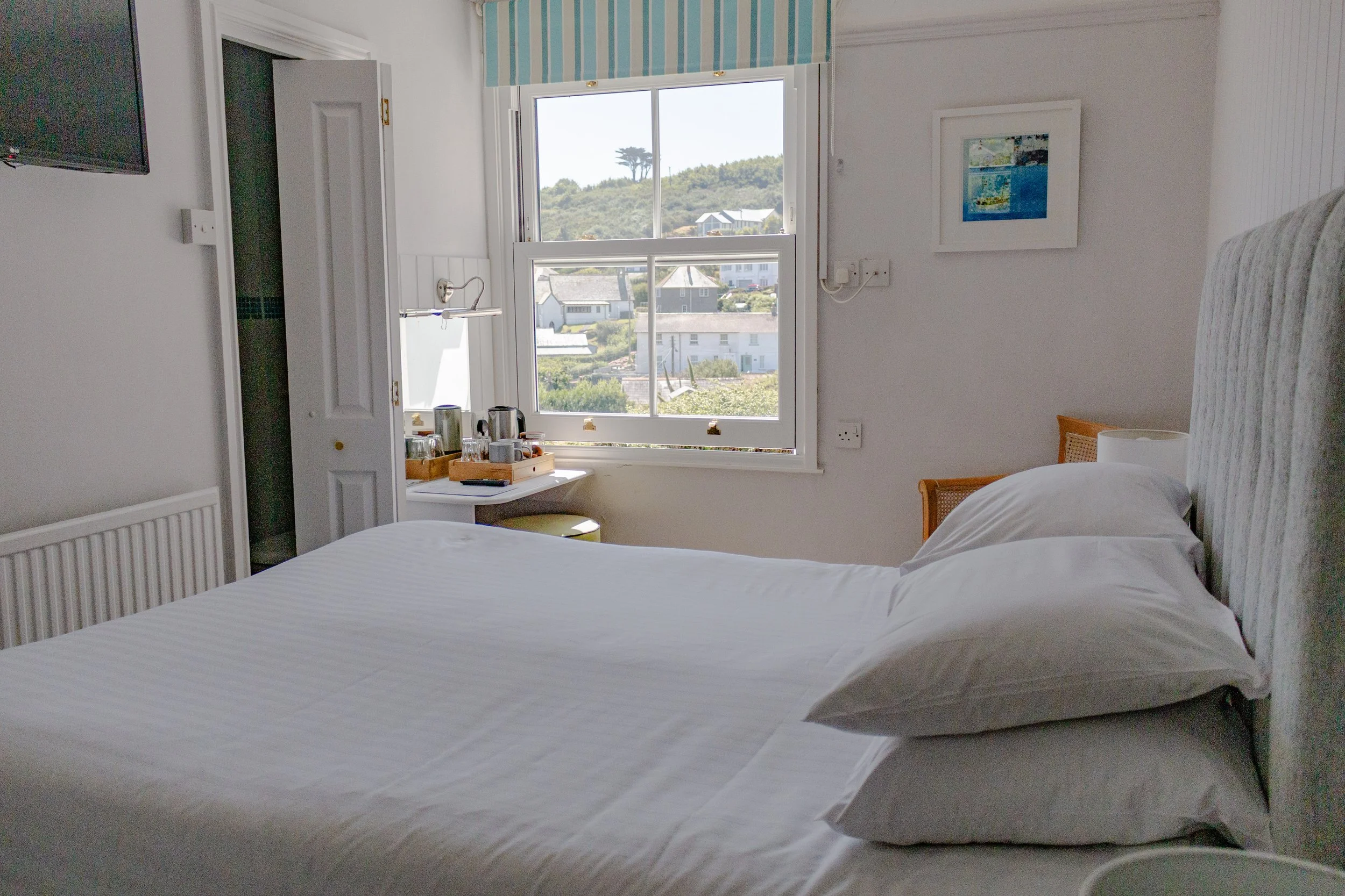 Beachcomber Room with Side Sea View and Views over Coverack Village and Harbour