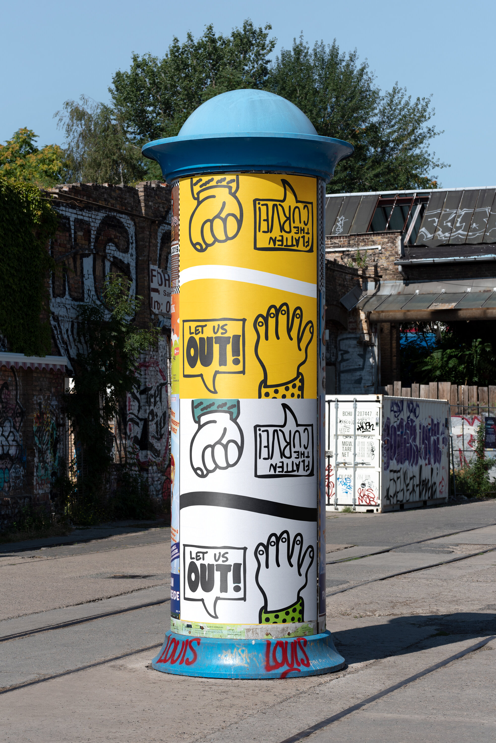 321_urban_poster_mockup.jpg