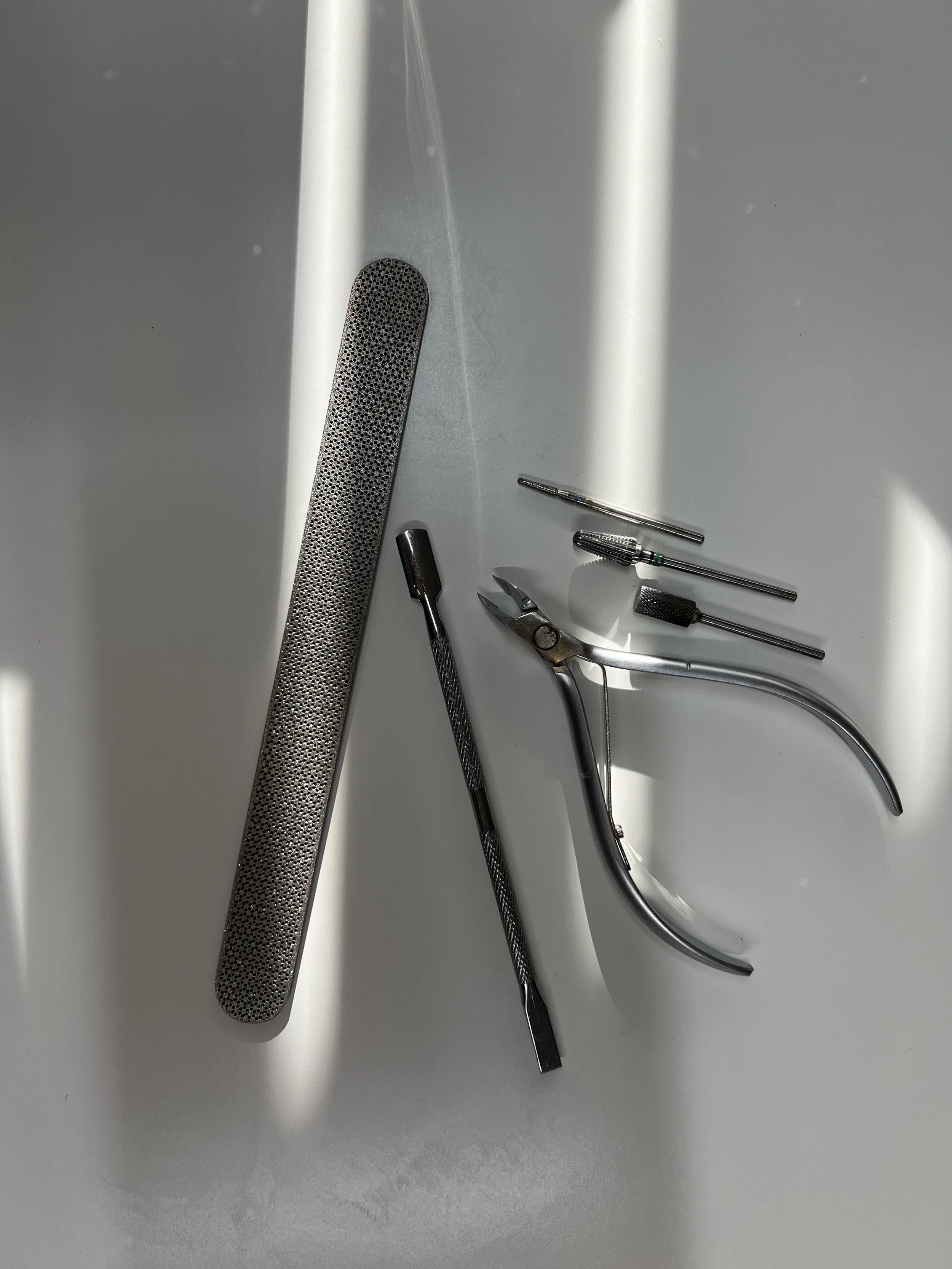 The Nail Tech Client Retention Toolkit: How to Create Clients Who Keep Coming Back