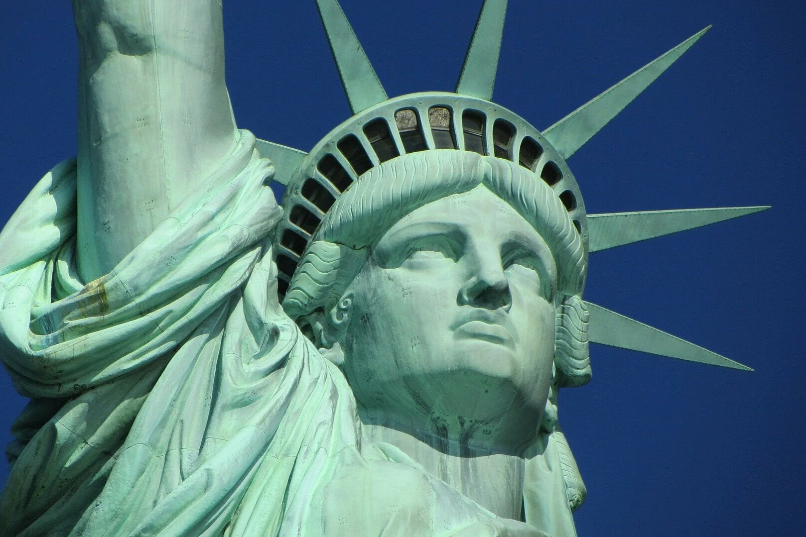 statue-of-liberty-267948_1920.jpg