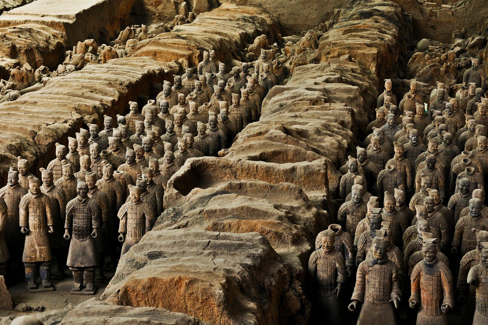 terracotta-army-1864972_1920.jpg