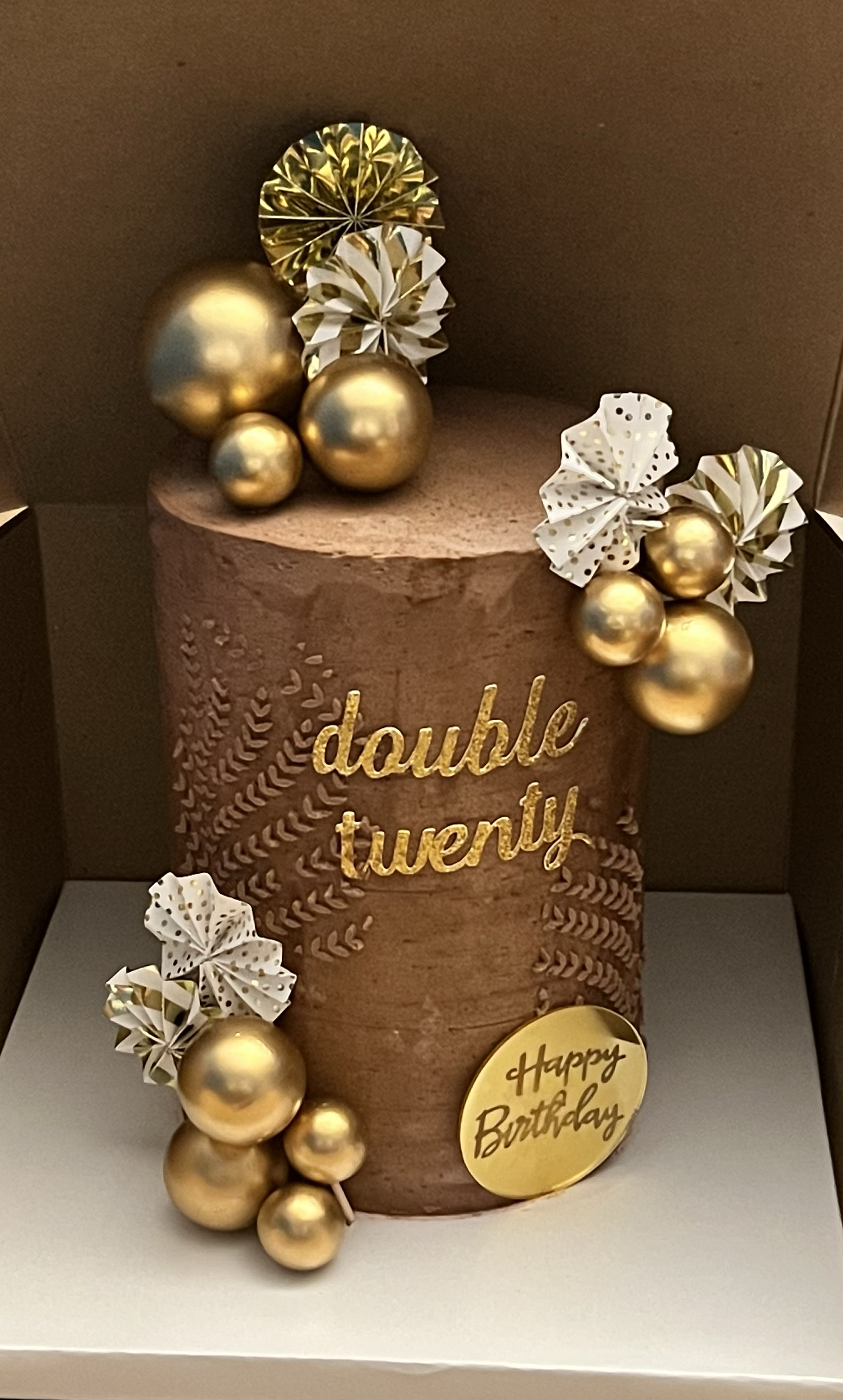 4" Vanilla Birthday Cake 