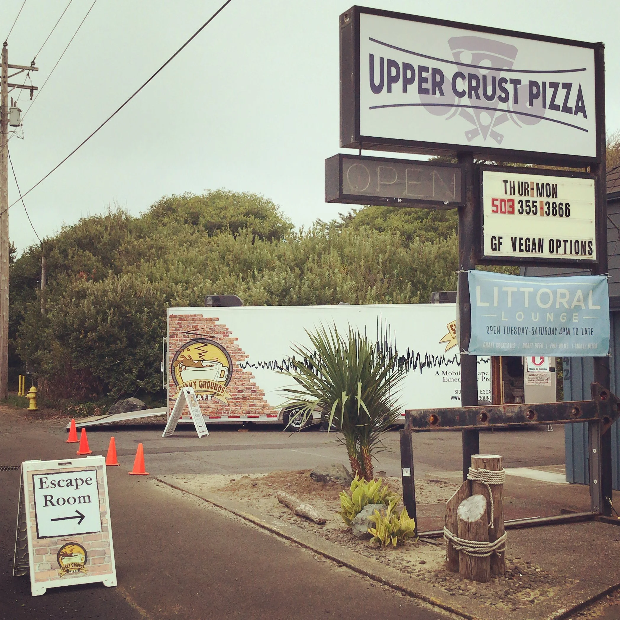 Pop-Up @ Upper Crust Pizza - Rockaway Beach, Ore. What a fantastic weekend in Rockaway. We absolutely LOVED the owners who were able to host us for a very special weekend.
