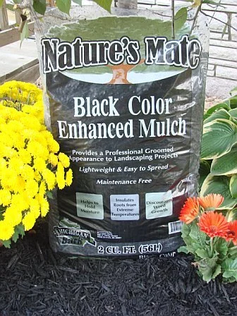 Dyed Black Mulch (Bag)