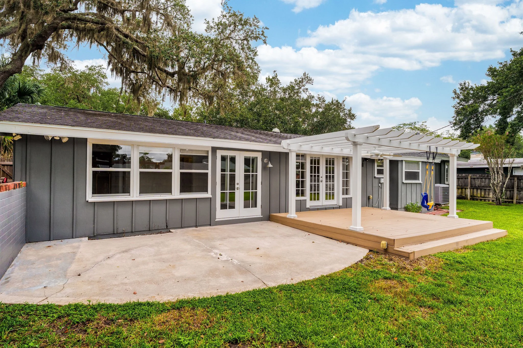 1811 Maplewood 30.jpg