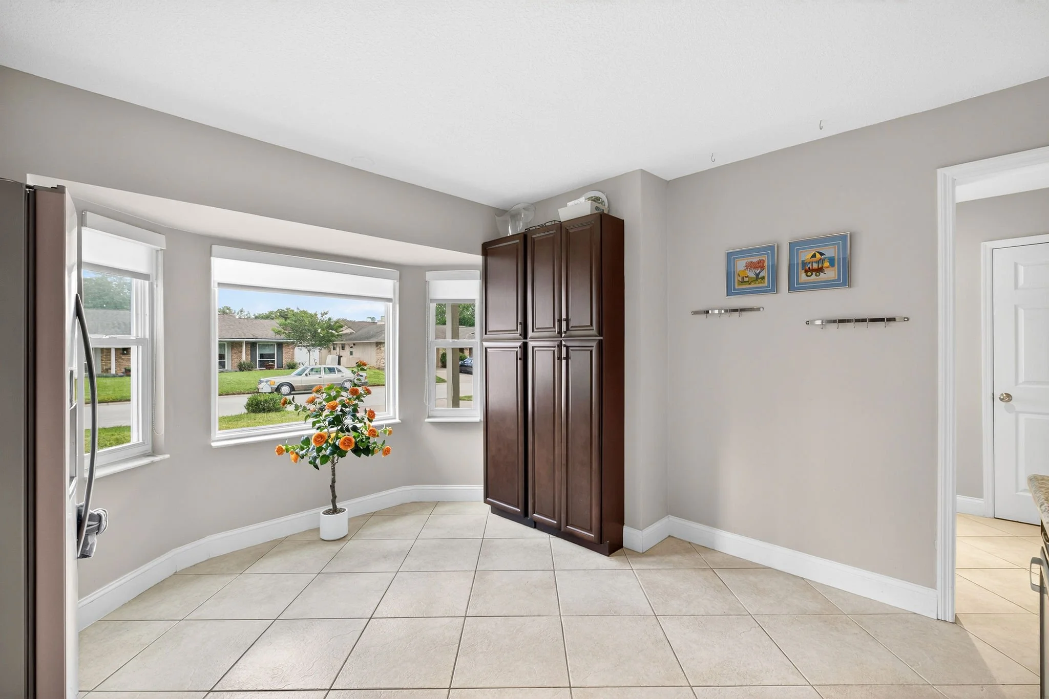 222CottesmoreCirW-8c.jpg