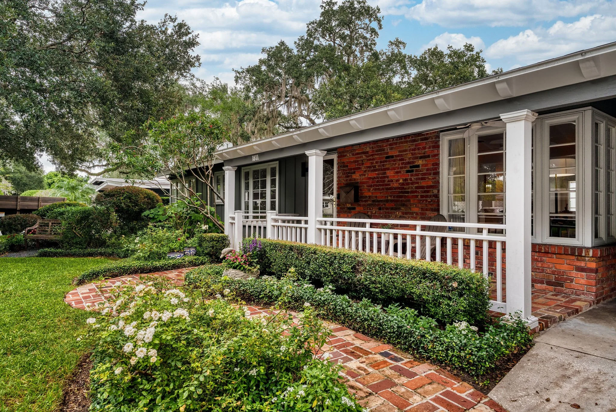 1811 Maplewood 4.jpg