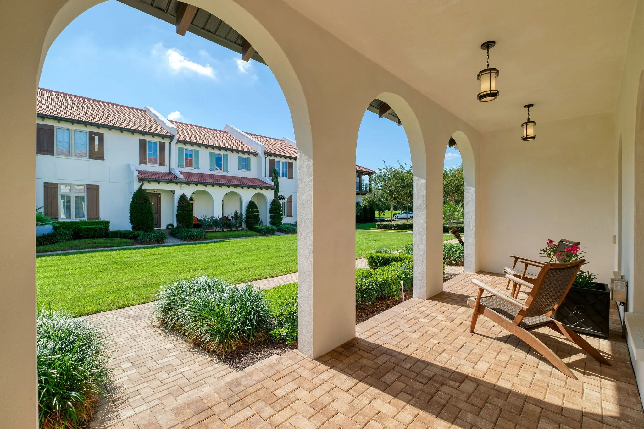 8921FountainPalmAlley-5.jpg