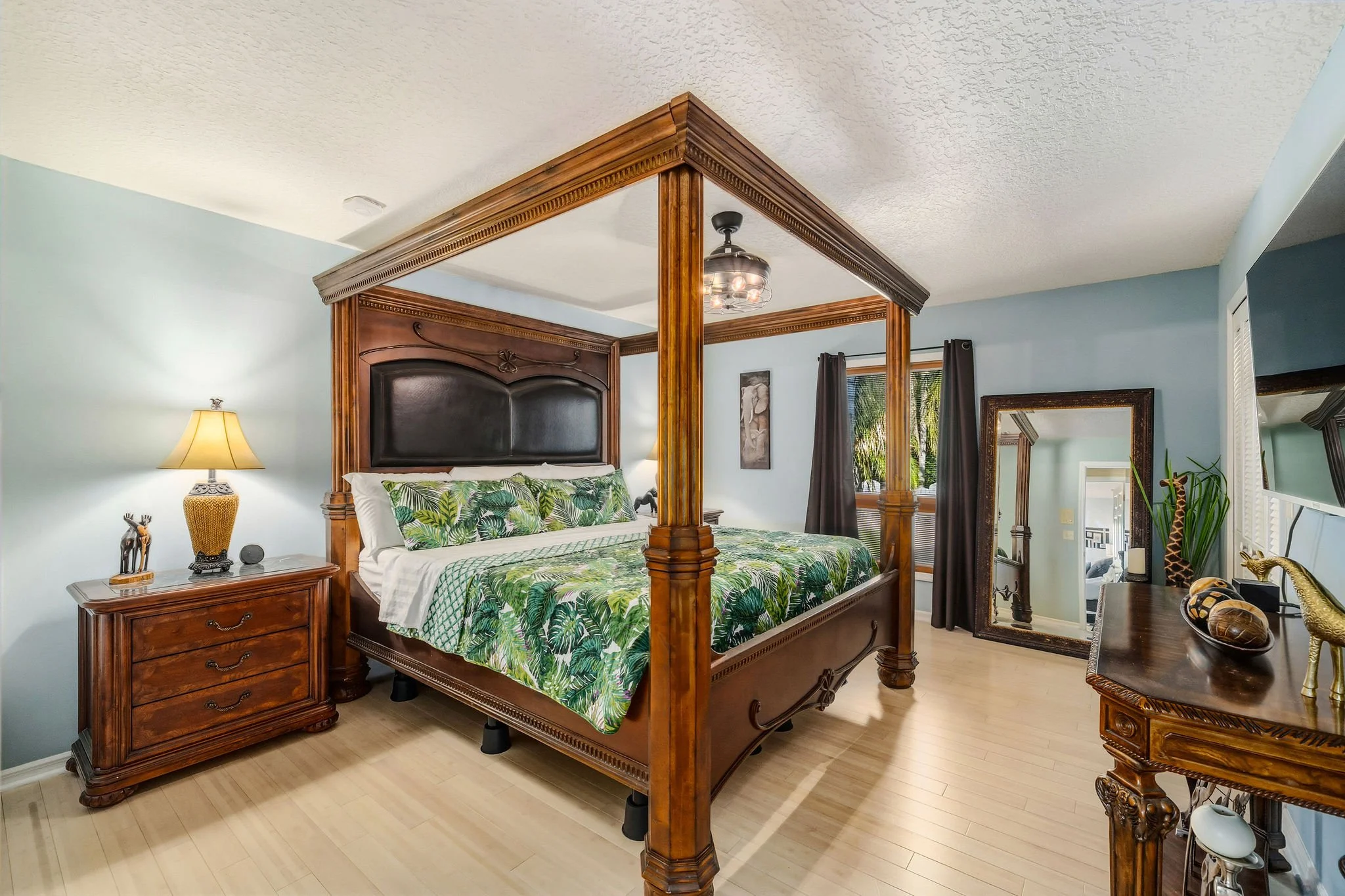 1449 Pelican Bay 26.jpg