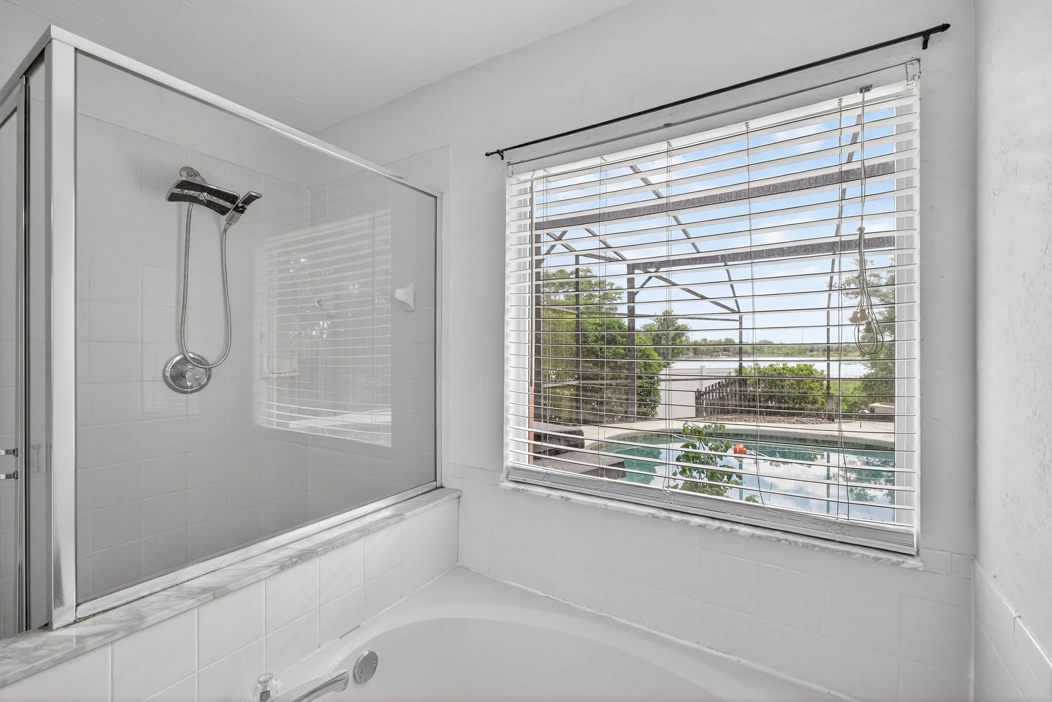 543PineLakeViewDr-26.jpg