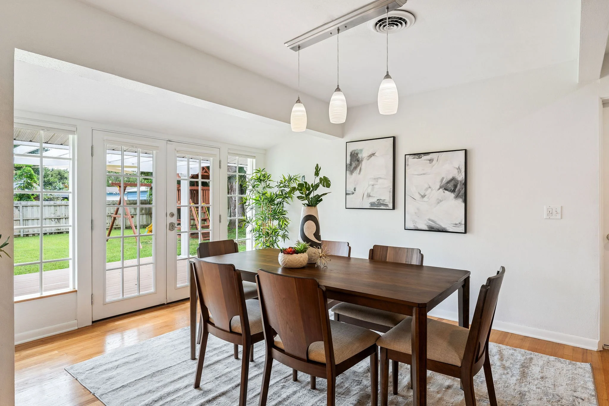 1811 Maplewood 9.jpg
