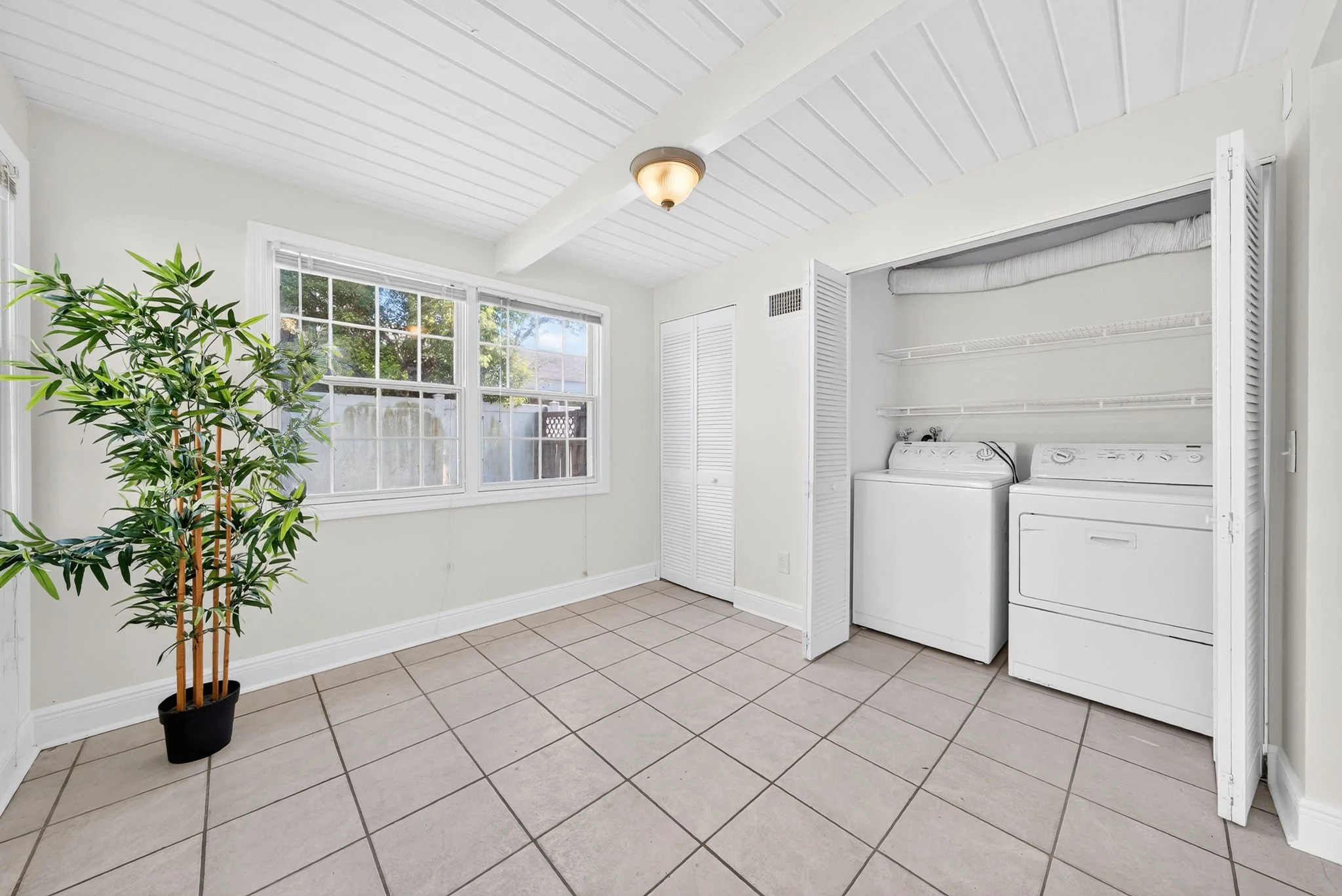 1333 S Denning 12.jpg