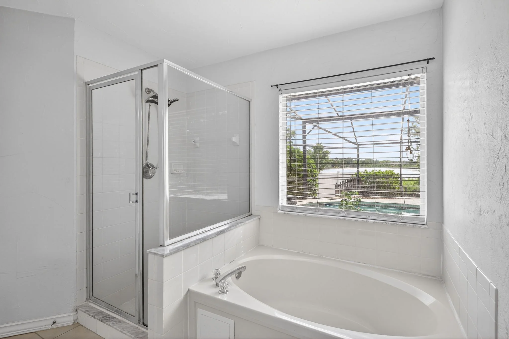 543PineLakeViewDr-25.jpg