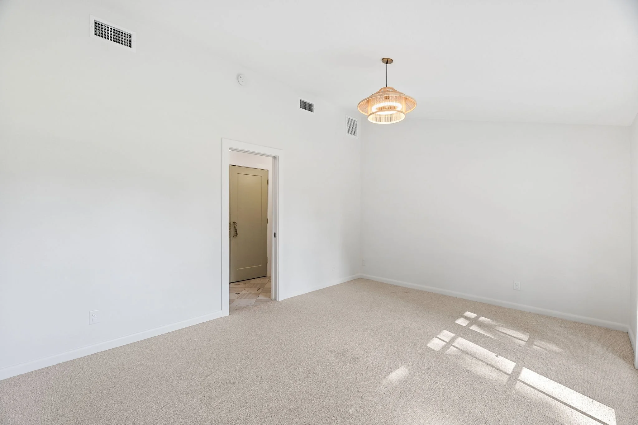1811 Maplewood 25.jpg