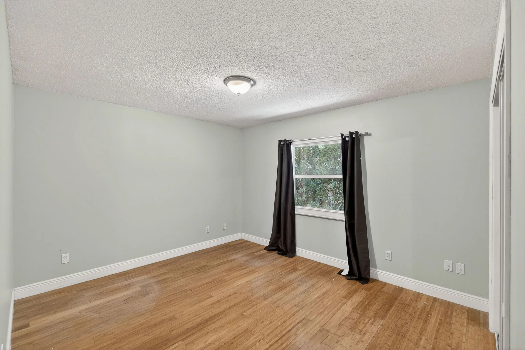 8878 Larwin Lane 27.jpg