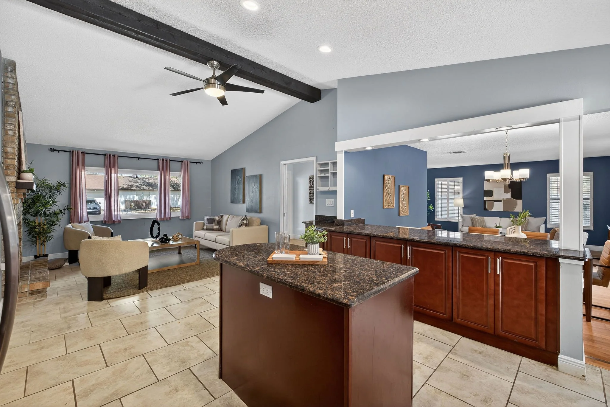 8878 Larwin Lane 13.jpg