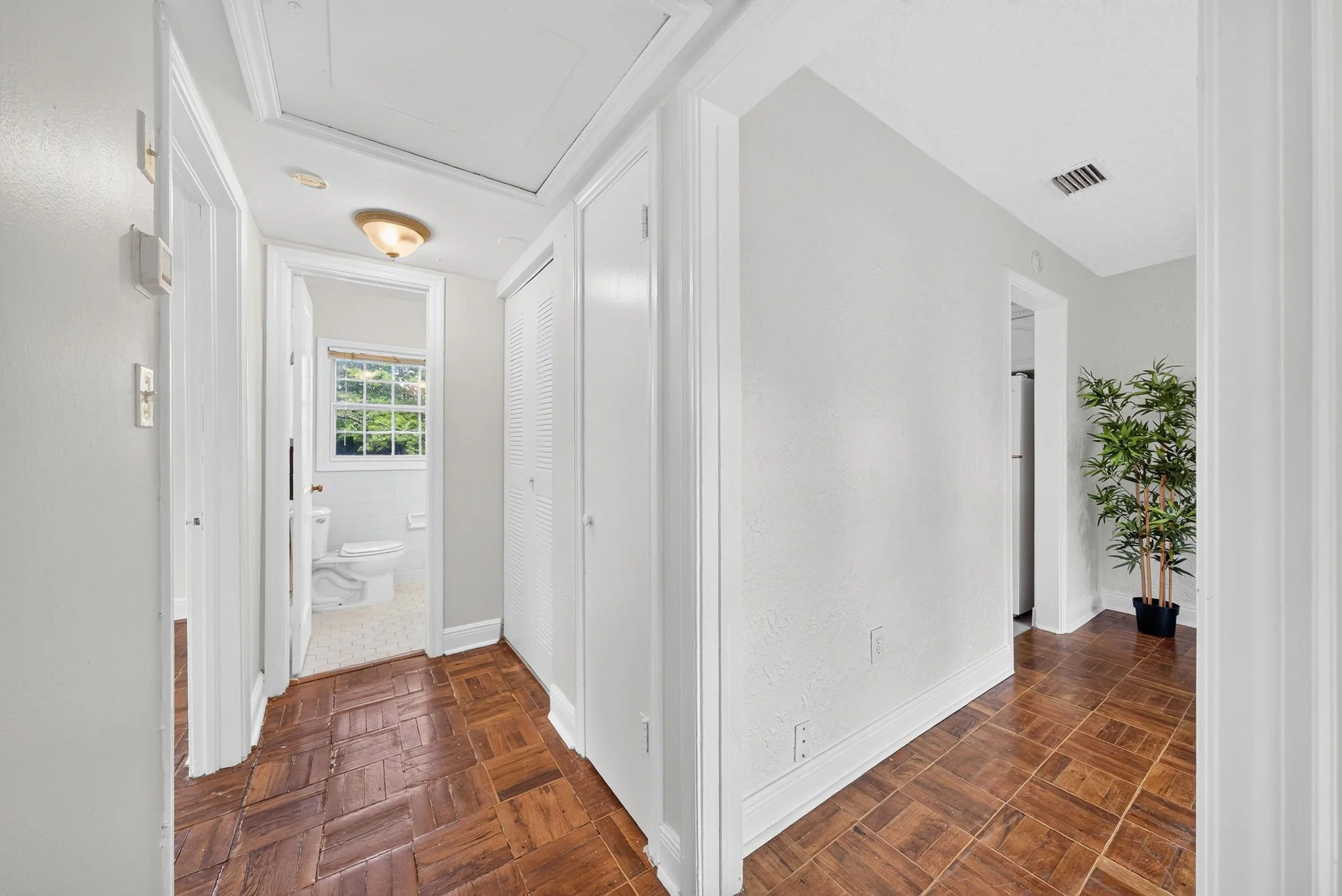 1333 S Denning 15.jpg