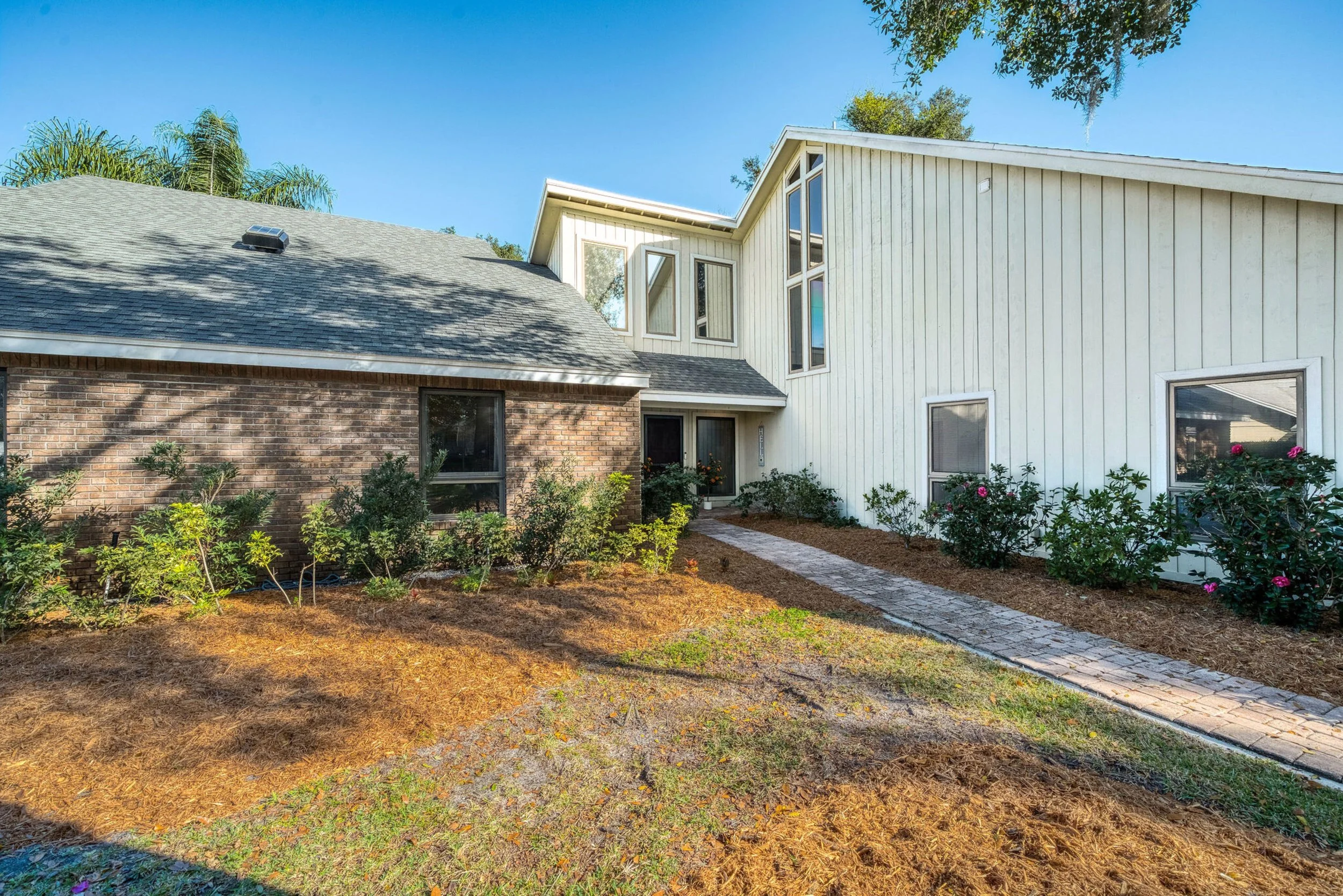 1449 Pelican Bay 4.jpg