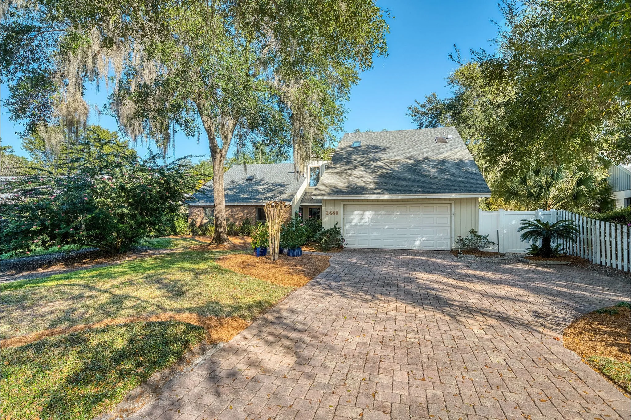 1449 Pelican Bay 46.jpg