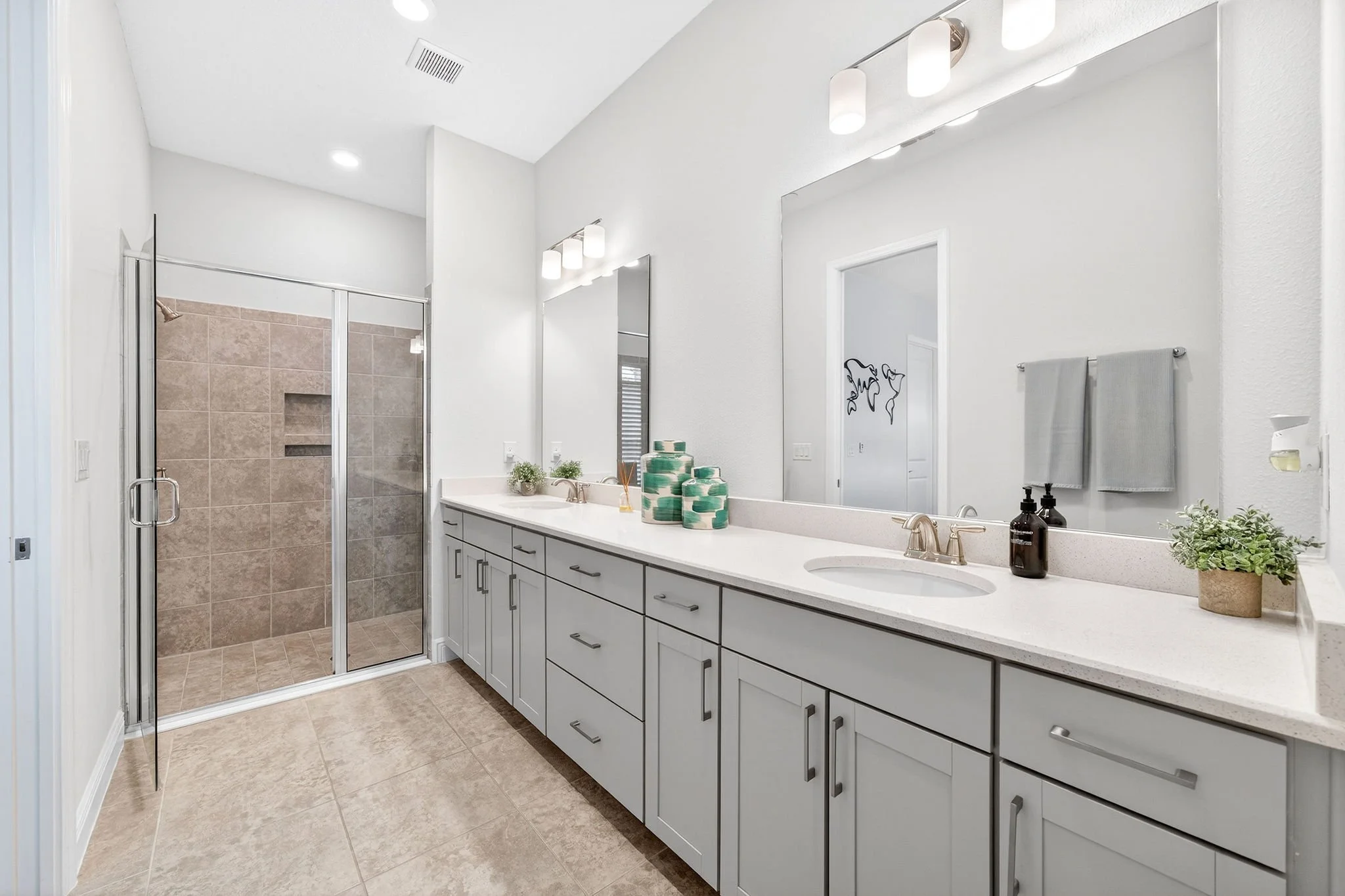 8809 Laureate 20.jpg