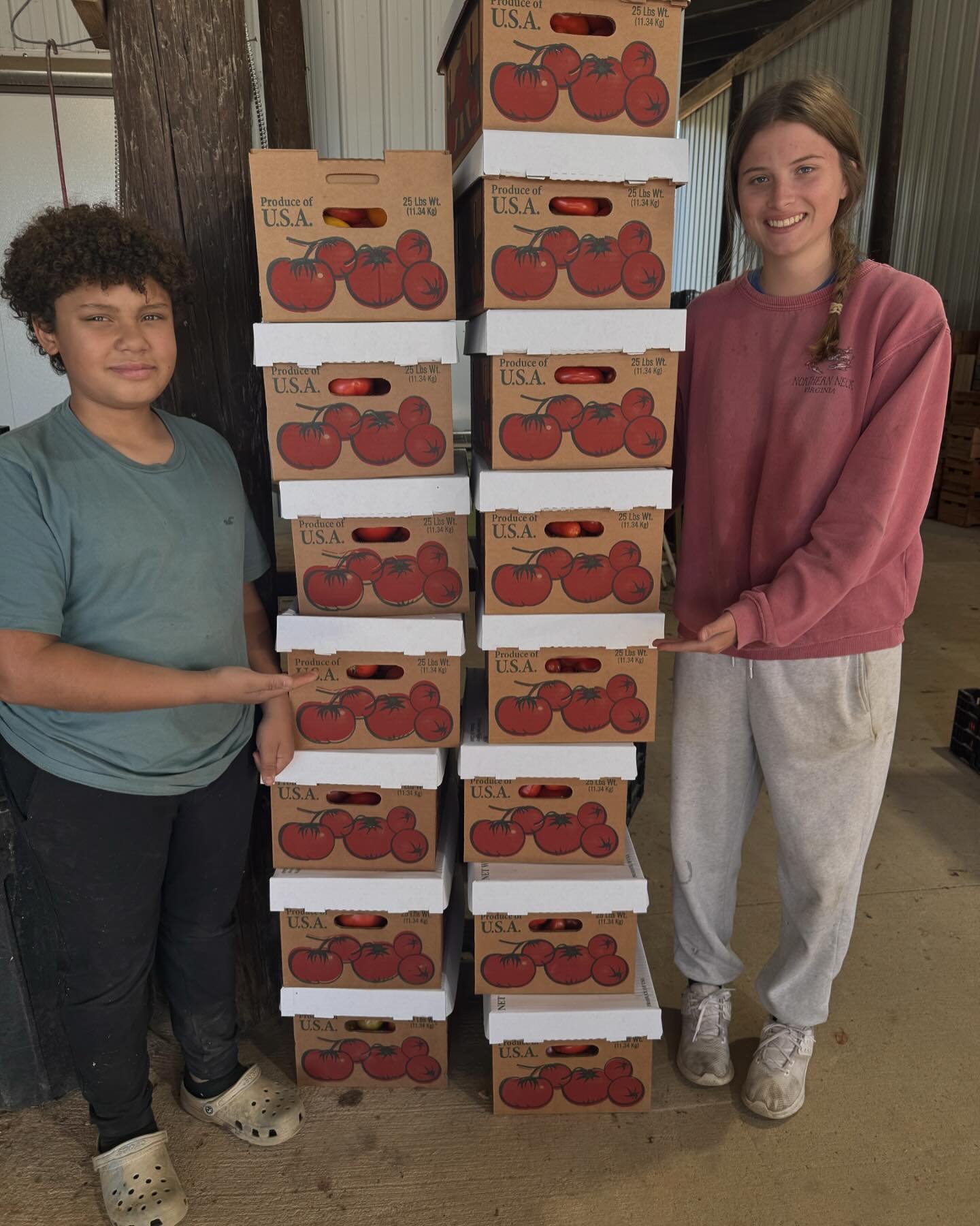 Beautiful San Marzanos and Roma tomatoes are on sale again this weekend! You still have time to get them into jars or the freezer. $30 for a 25 pound box. Call or text 804-761-2412 to reserve yours. 🍅