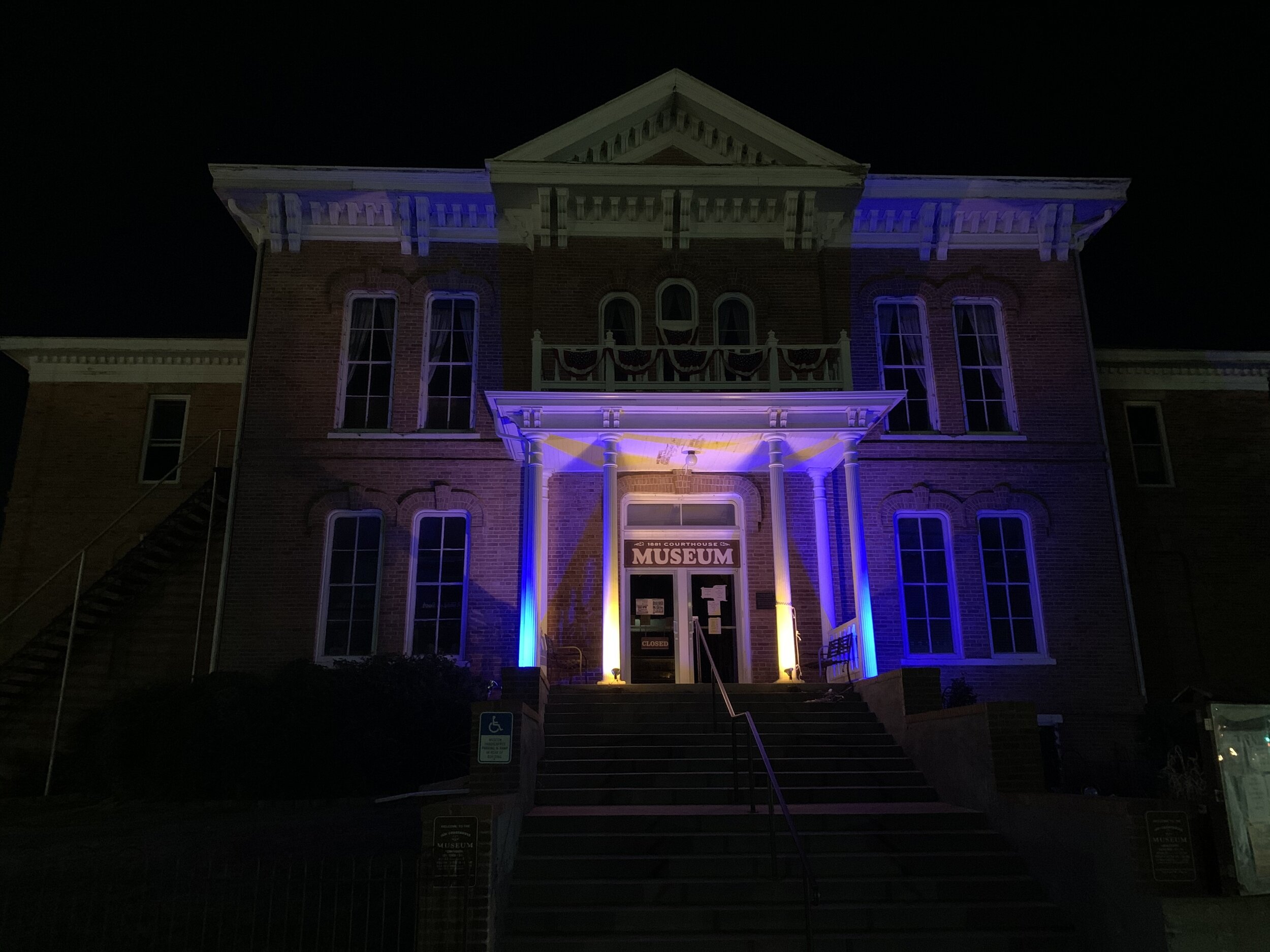 1881 Courthouse Museum Custer