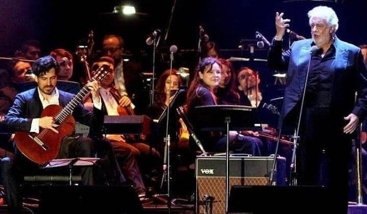 15.000 personas celebran a Plácido Domingo en México
