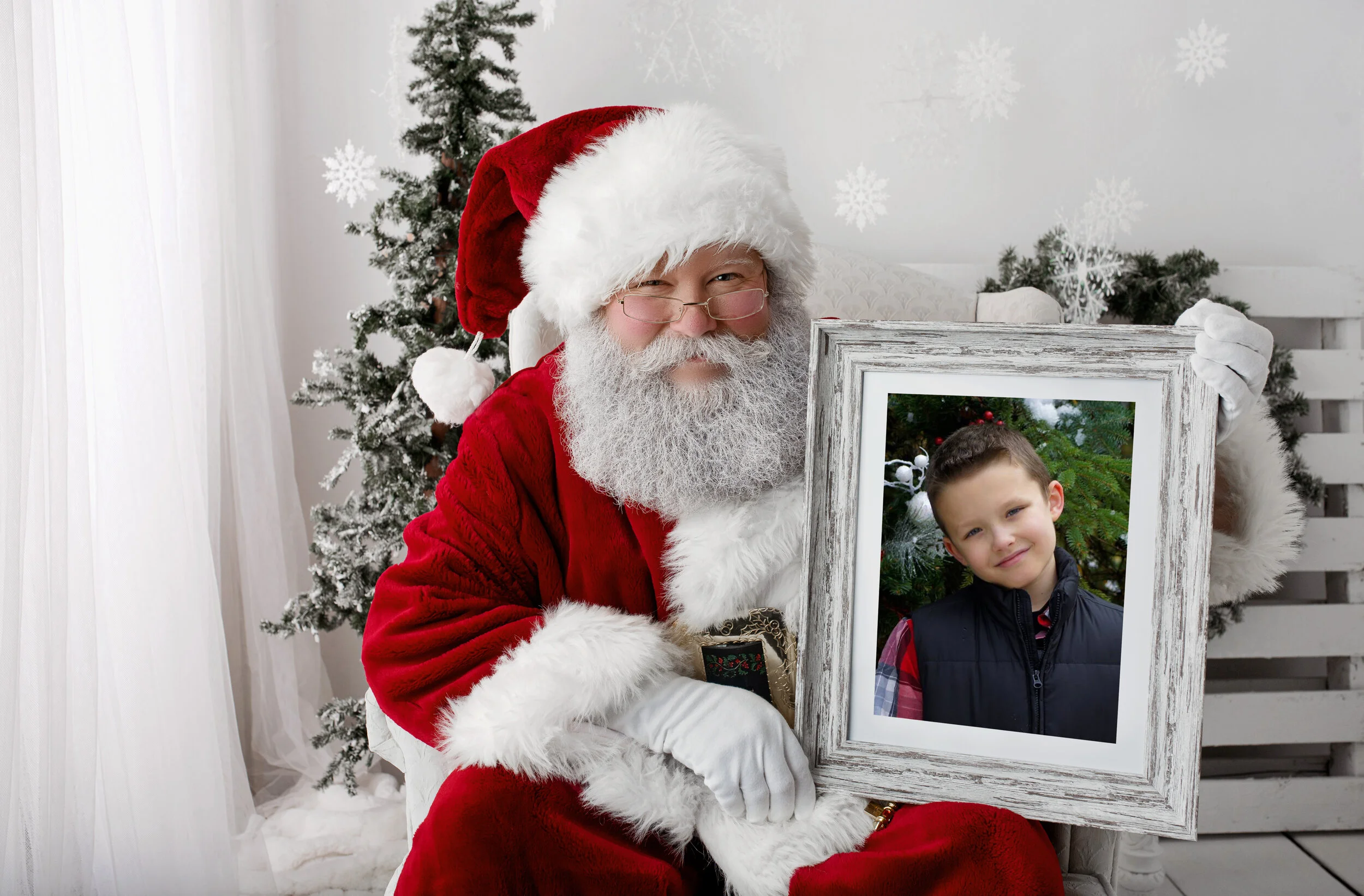 Some Other Solutions offers Pictures with Santa!