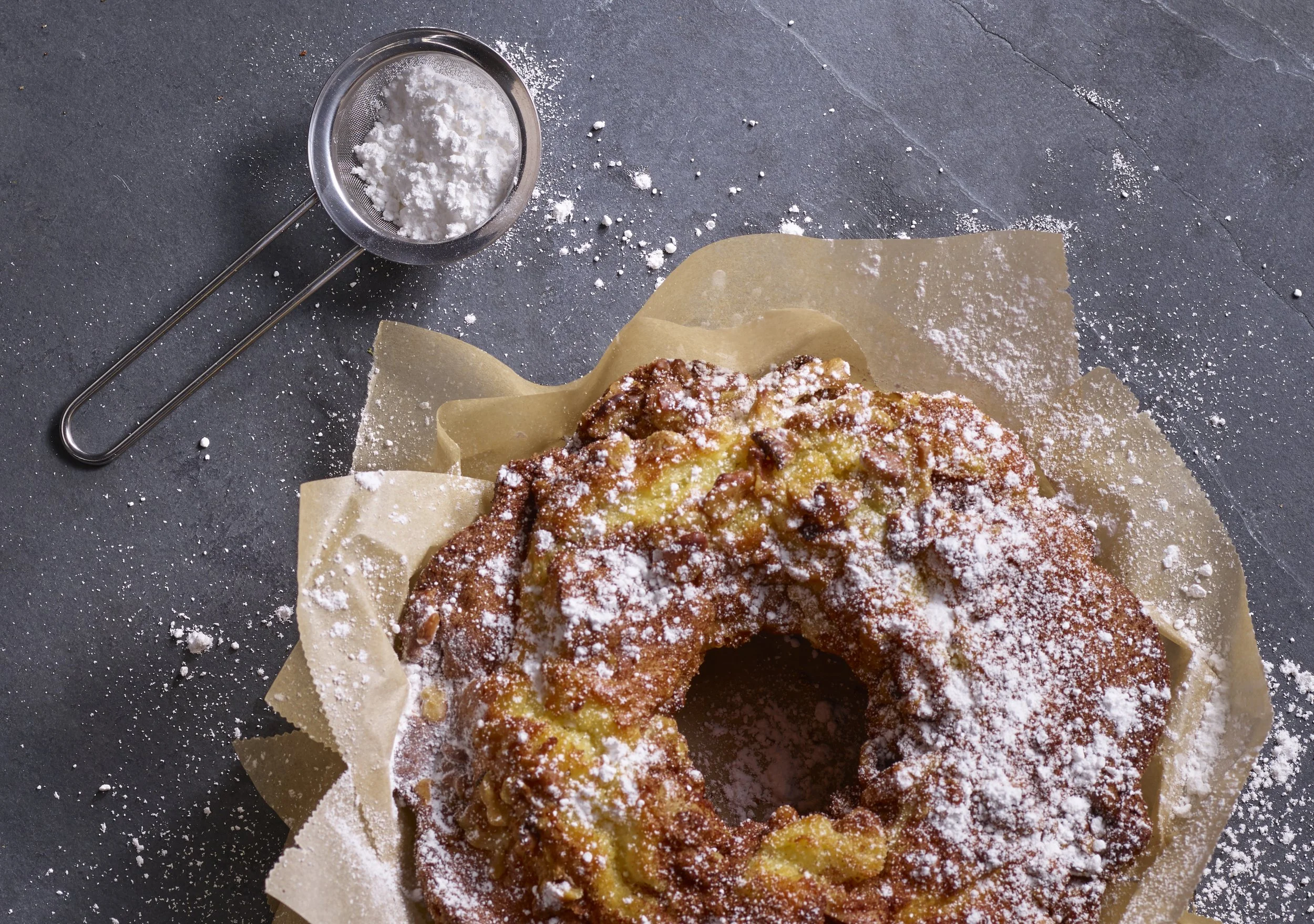 Bundt pan cake_crop.jpg
