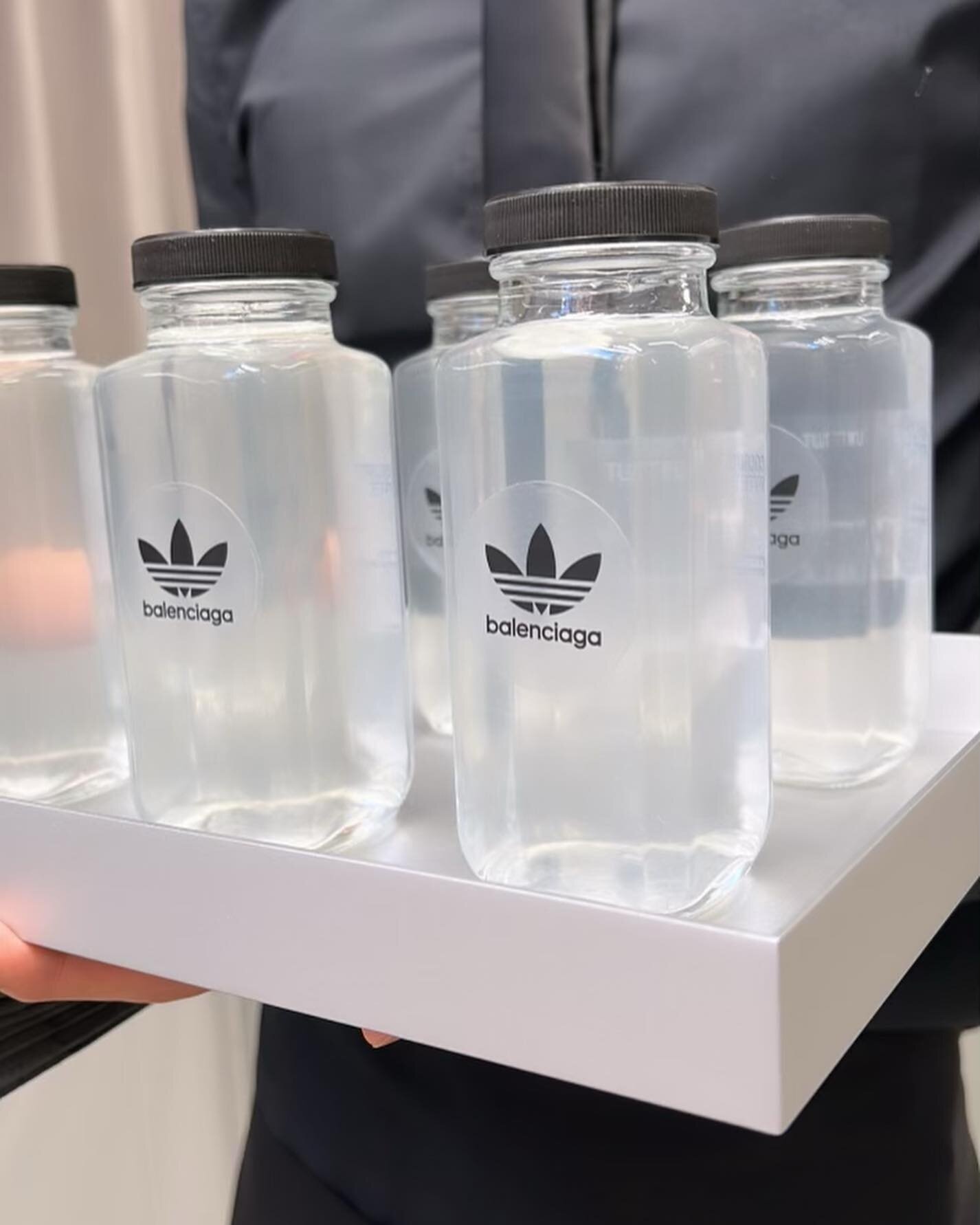 Balenciaga x adidas collab is here and so is our catering for them.
*
*
*
*
#brandactivation #brandactivationservices #eventcatering #eventcaterer #brooklyncatering #brooklyncaterer #womenownedbusiness #catering #goodfood #brandcollaboration #balenci