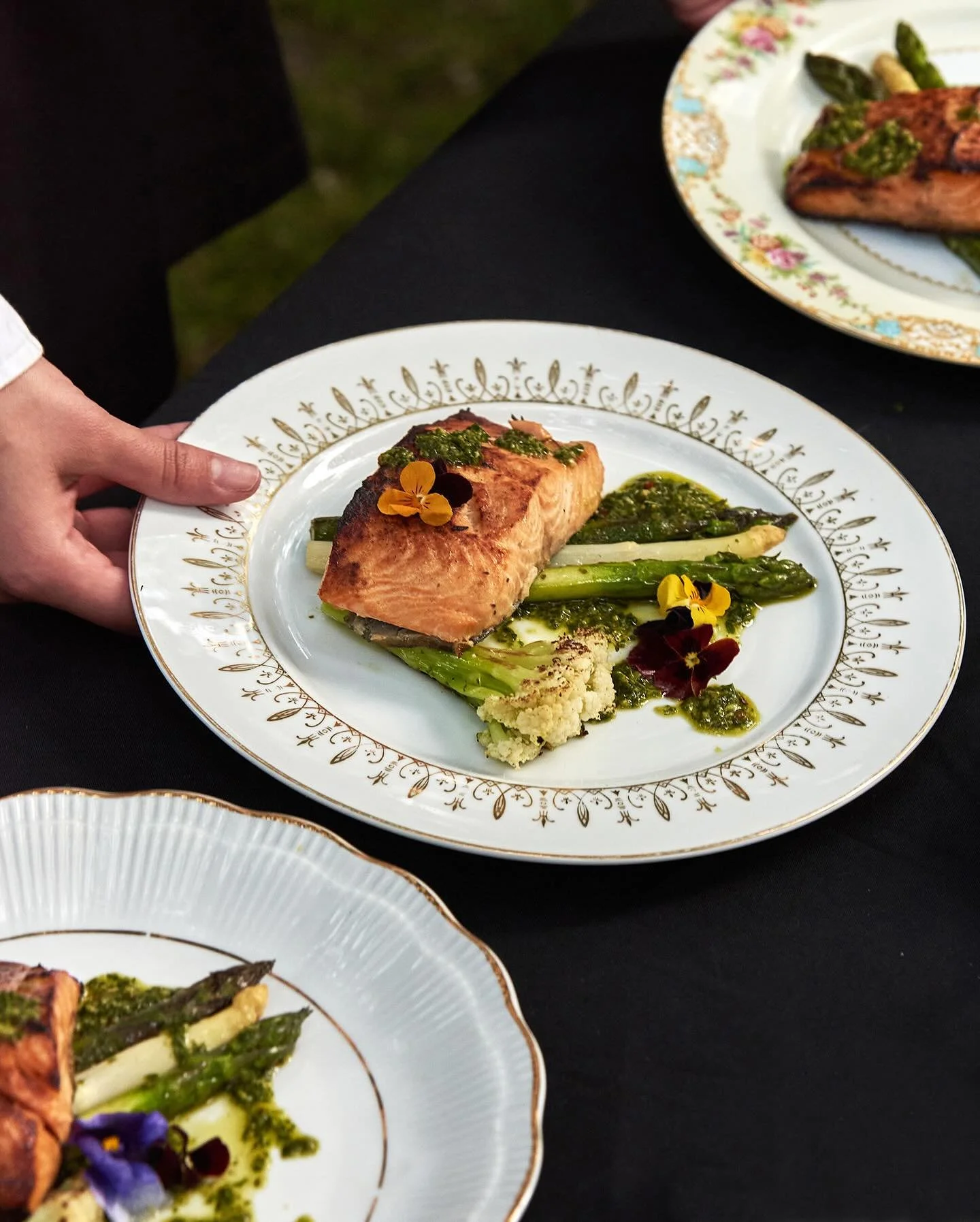 Celebrate the season with effortless elegance. Our chef-crafted menus are designed for connection &mdash; beautifully presented, perfectly balanced, and ideal 
for festive gatherings.
 
 
CANAPES
Inspired to pack beauty and flavor into one perfect bi