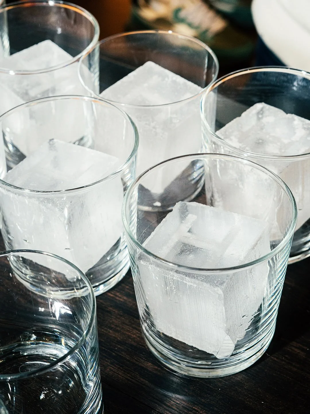 We love brand activations and in-store events with custom beverages, mess-free bites, and thoughtful details. 

Branded ice cubes included. ✨