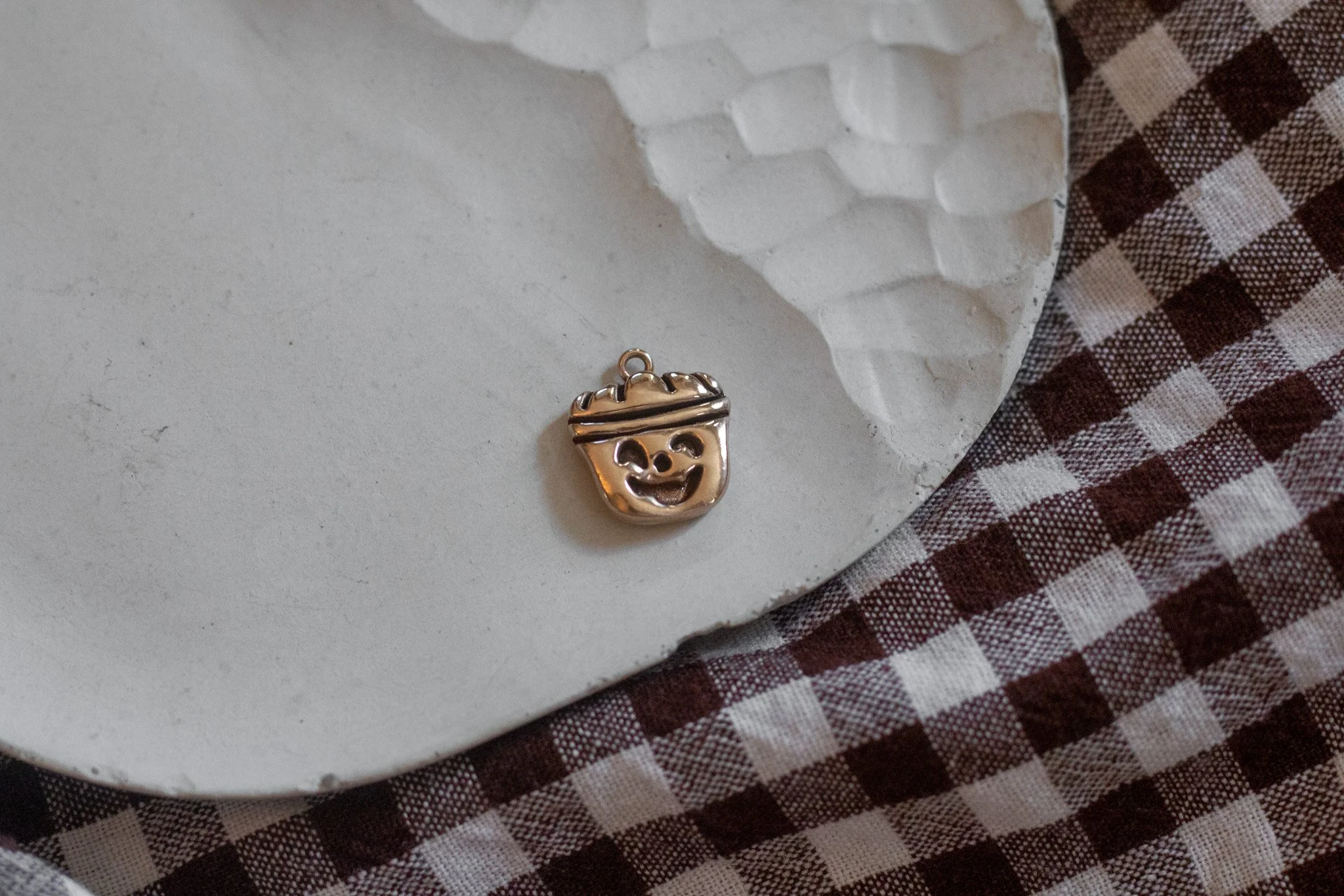 Bronze Collection: Boo Buckets (2 Styles)